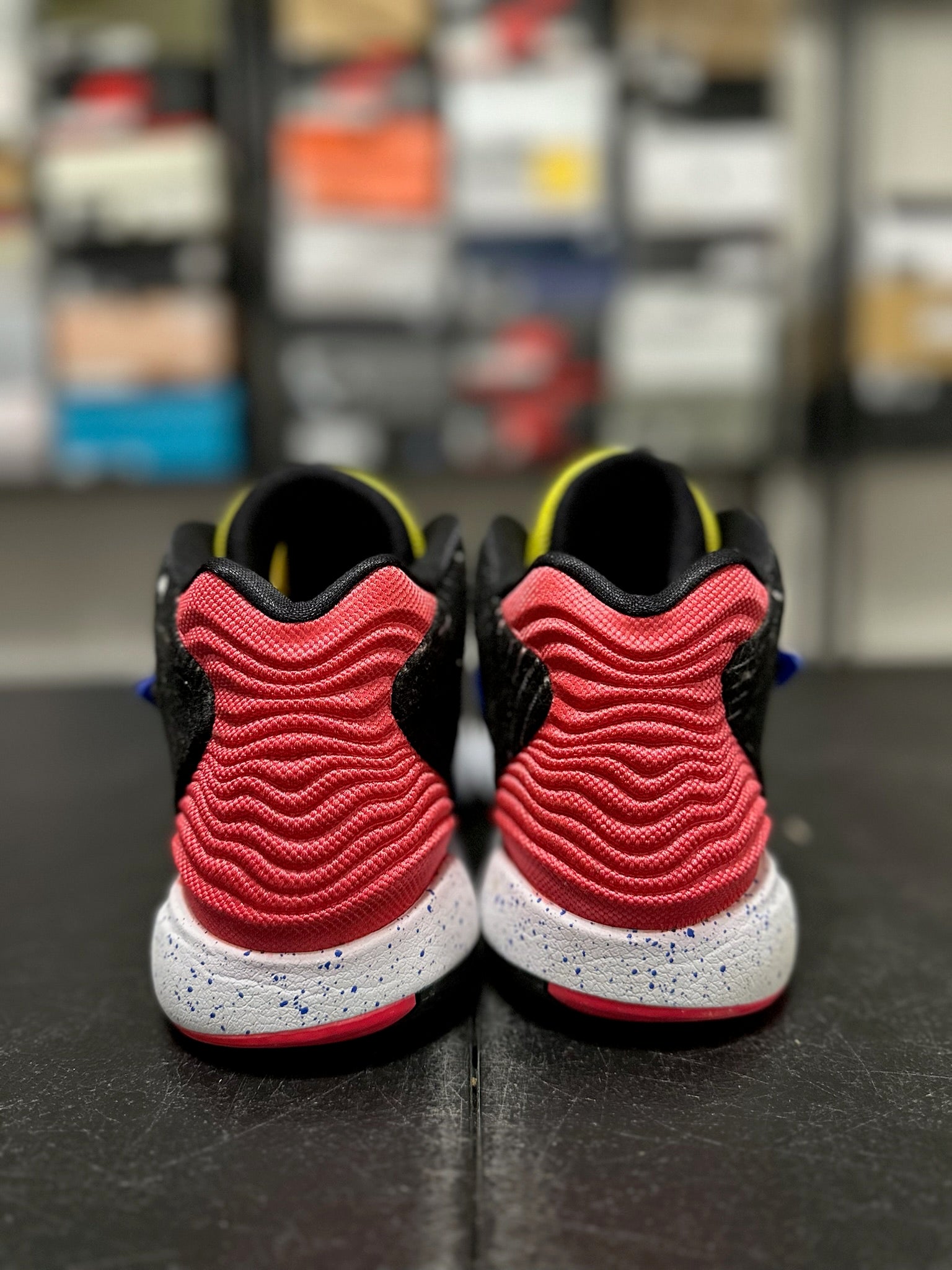 Size 9.5 - KD 14 Pop Art