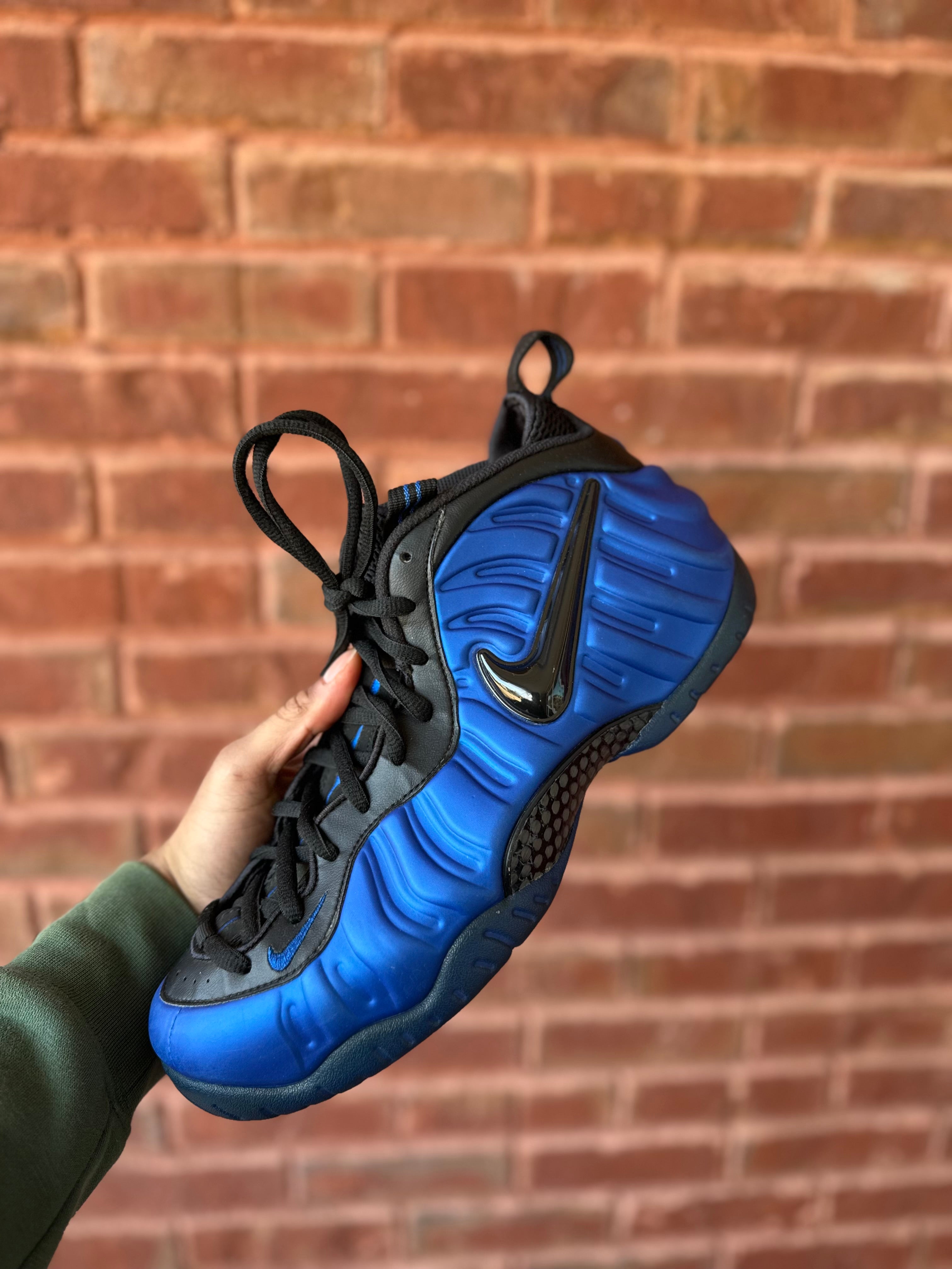 Size 9.5 - Air foamposite pro