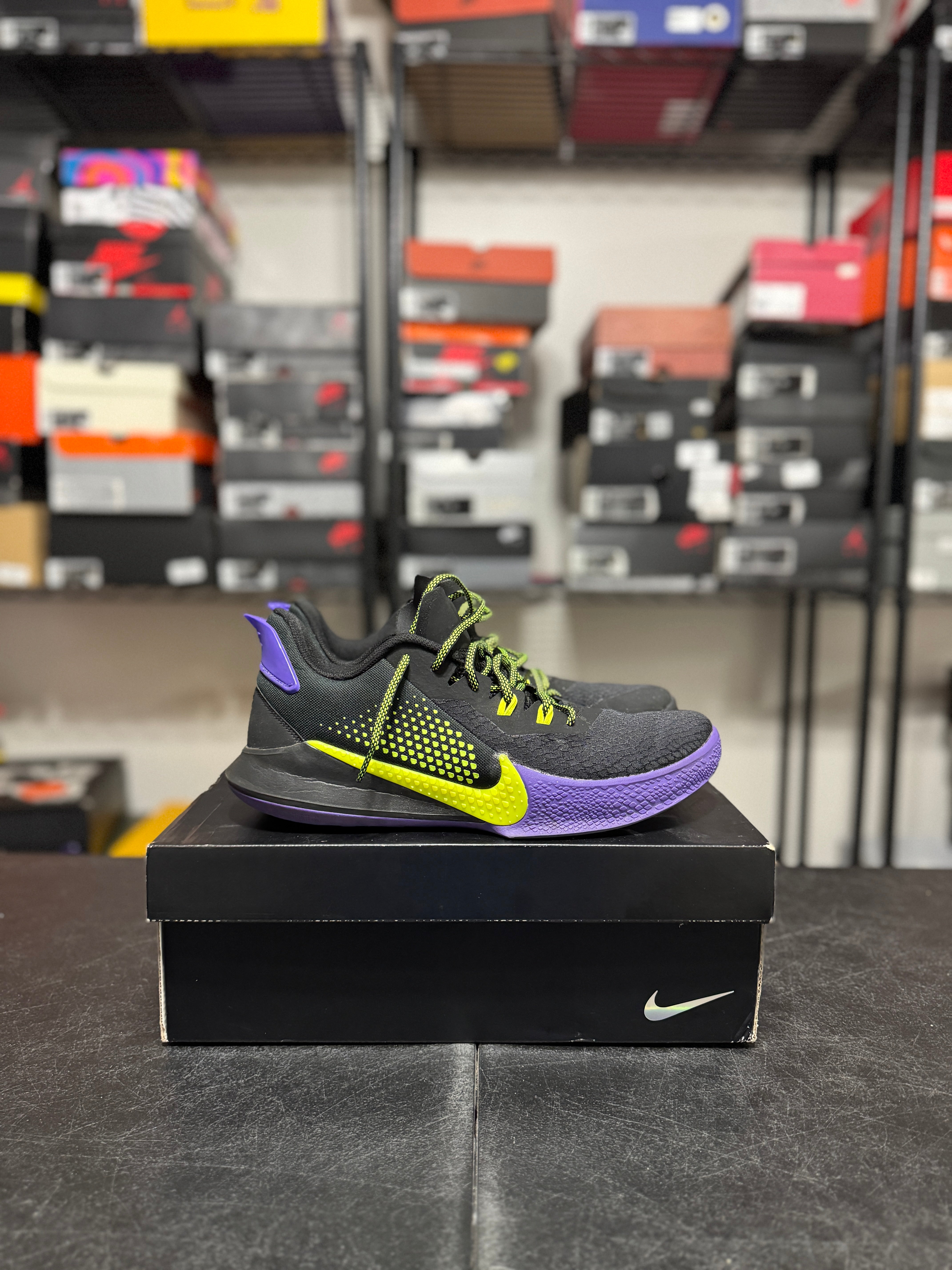 Size 10 - Kobe mamba fury joker