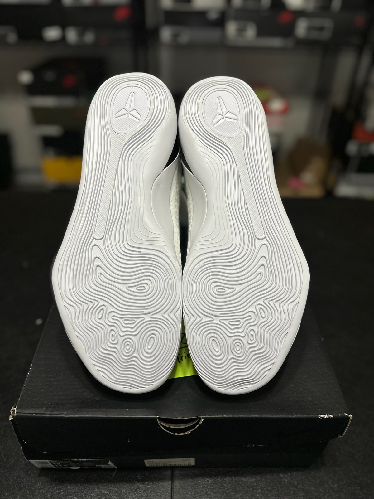 Size 13 - Kobe 9 Elite Protro Halo DS