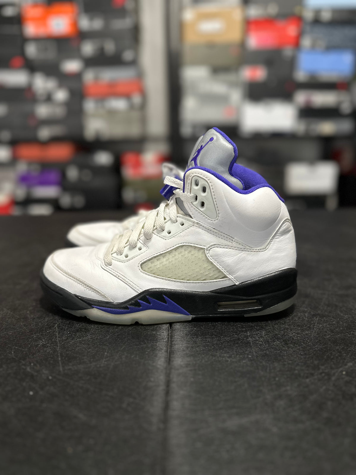 Size 7.5 - J5 dark concord