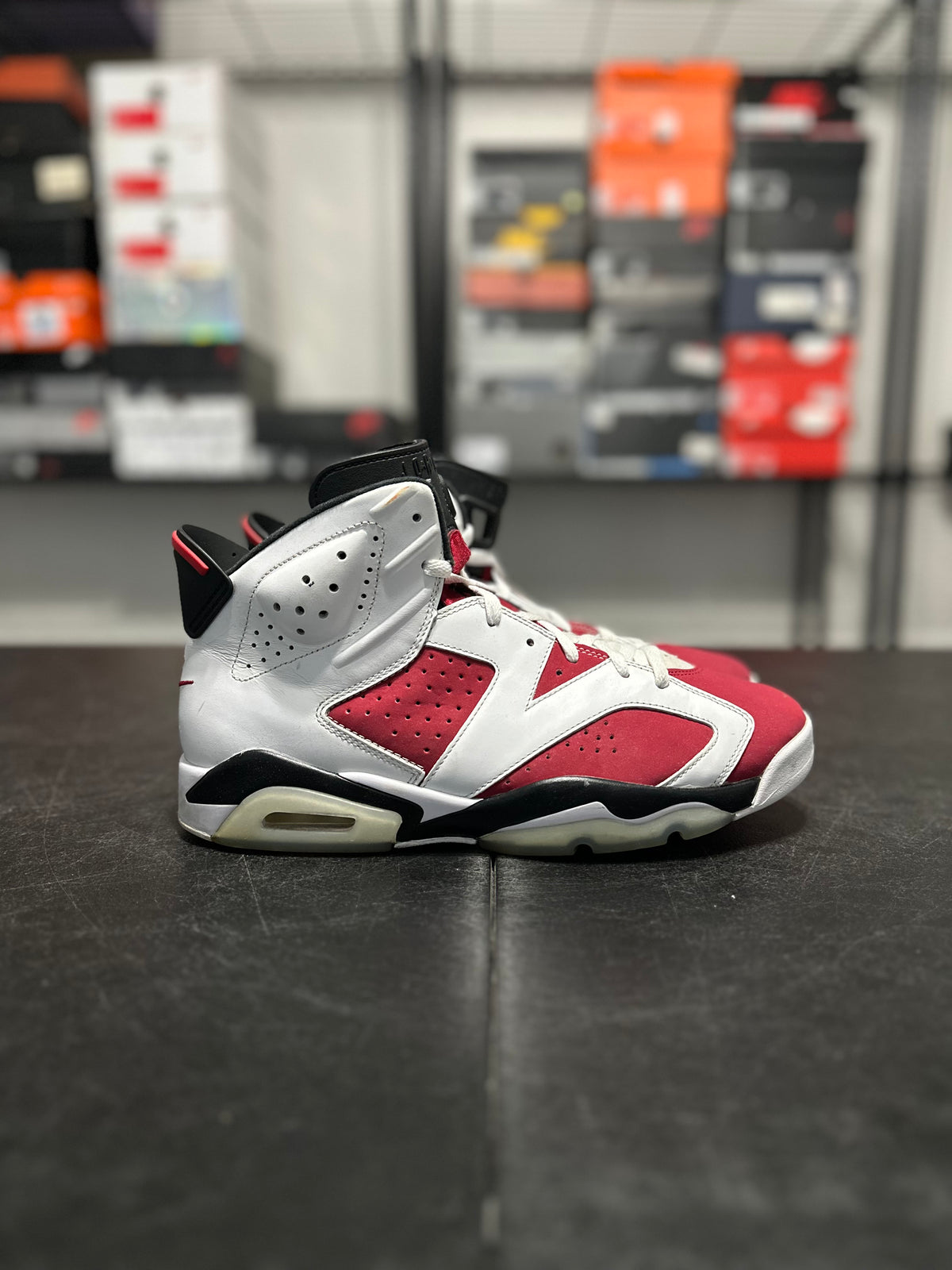 Size 11 - J6 carmine