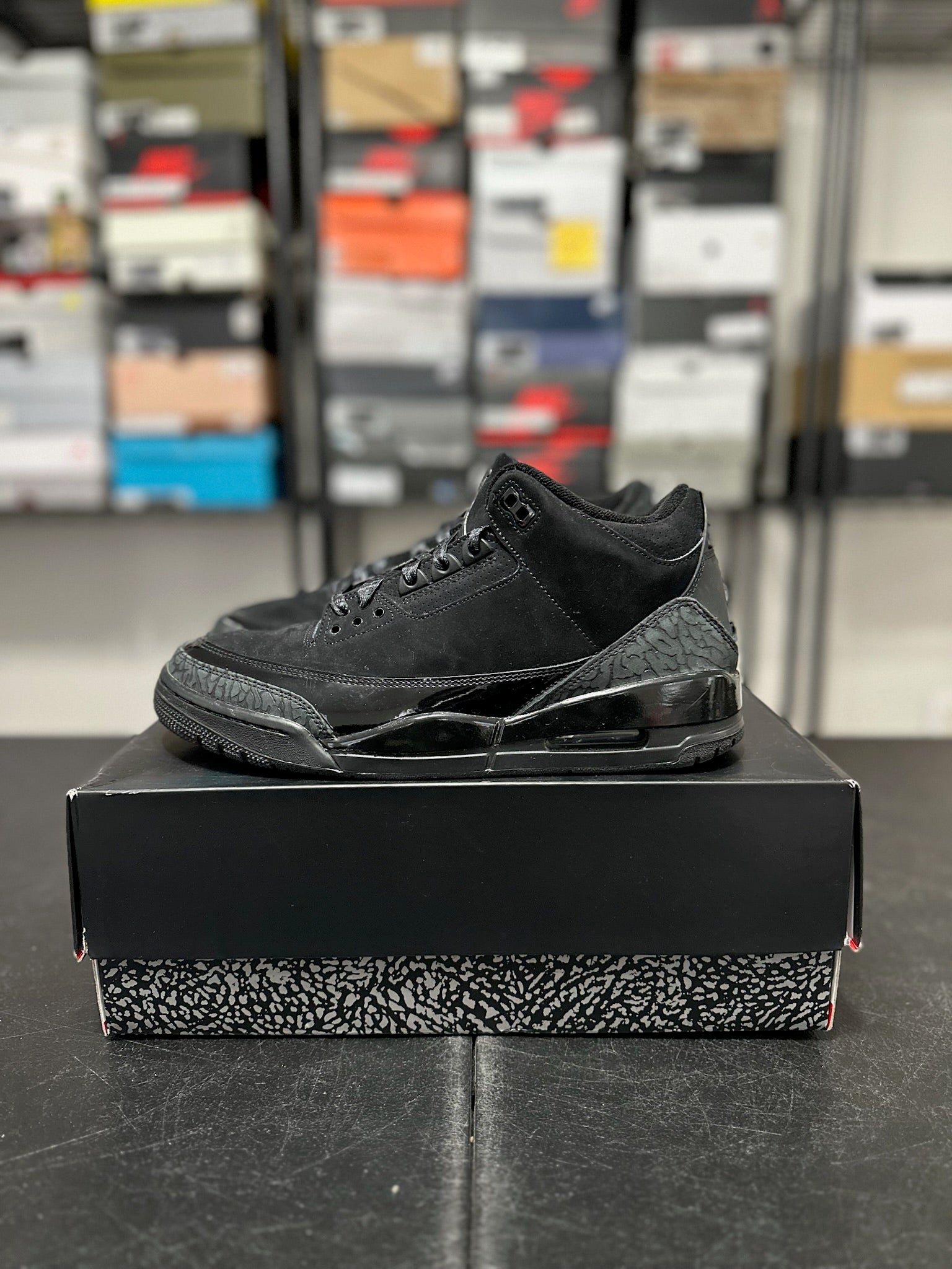 Size 9.5 - J3 Black Cat