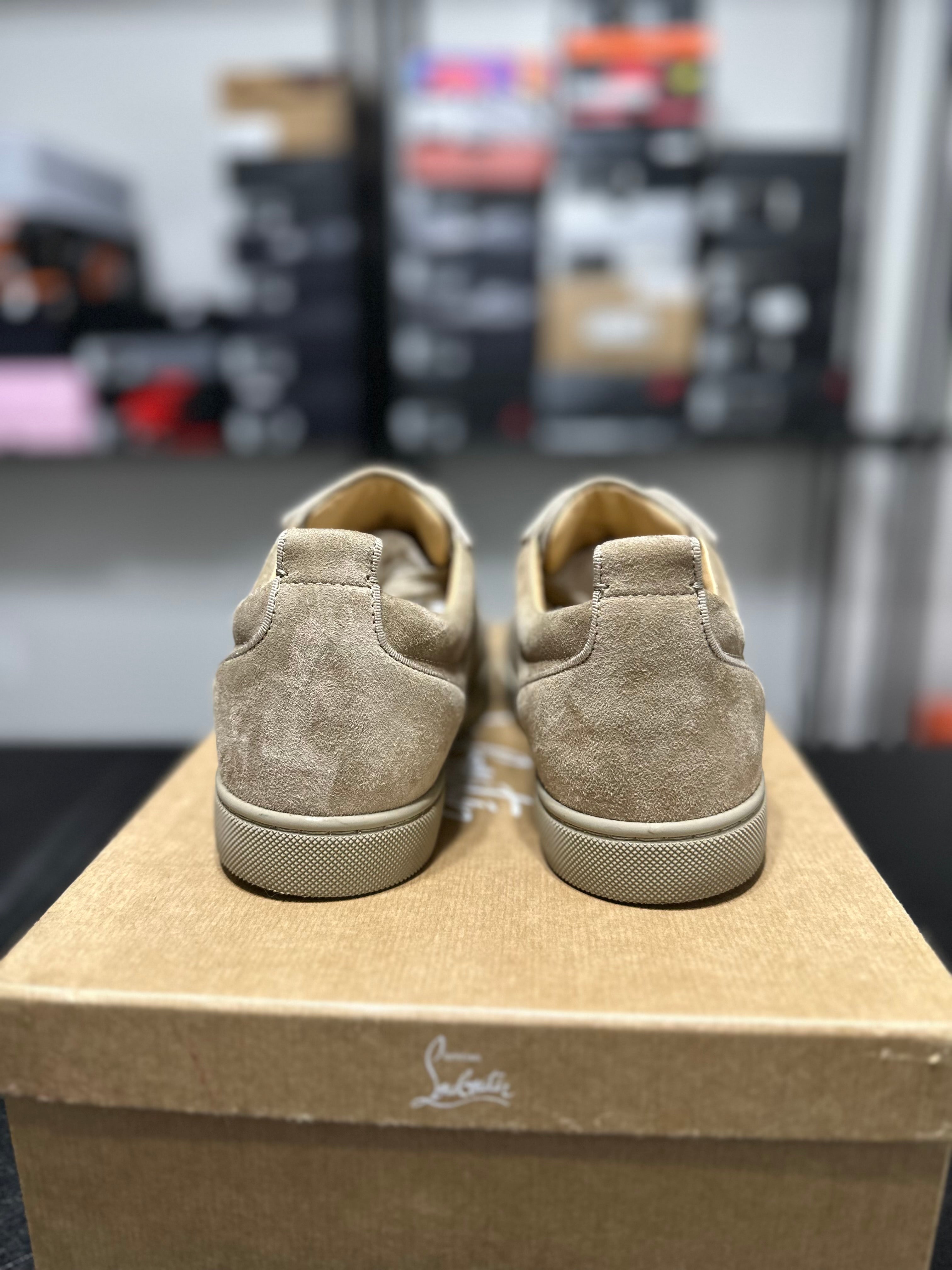 Size 7 - (40) Christian Louboutin light brown