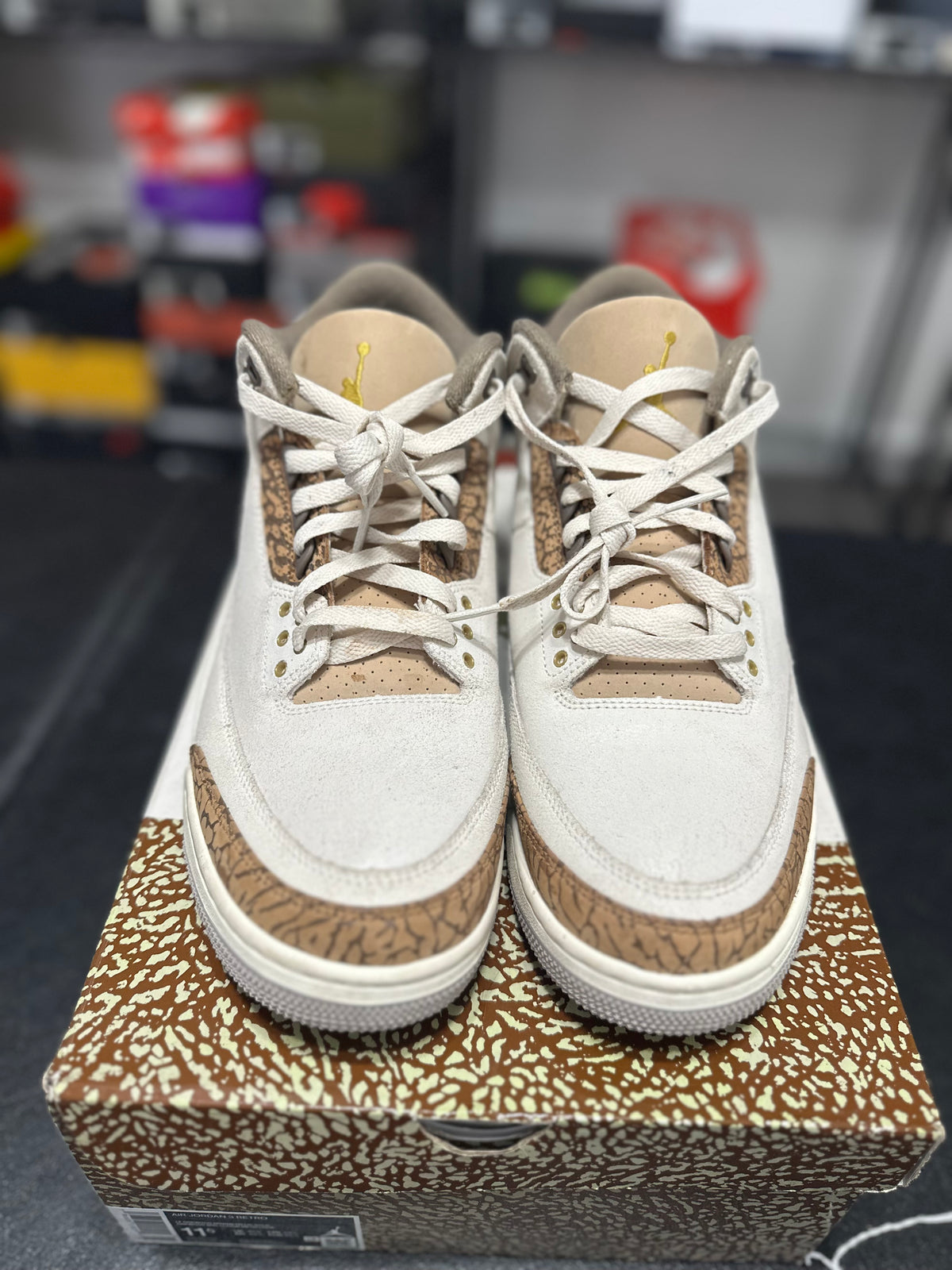 Size 11.5 - J3 palamino