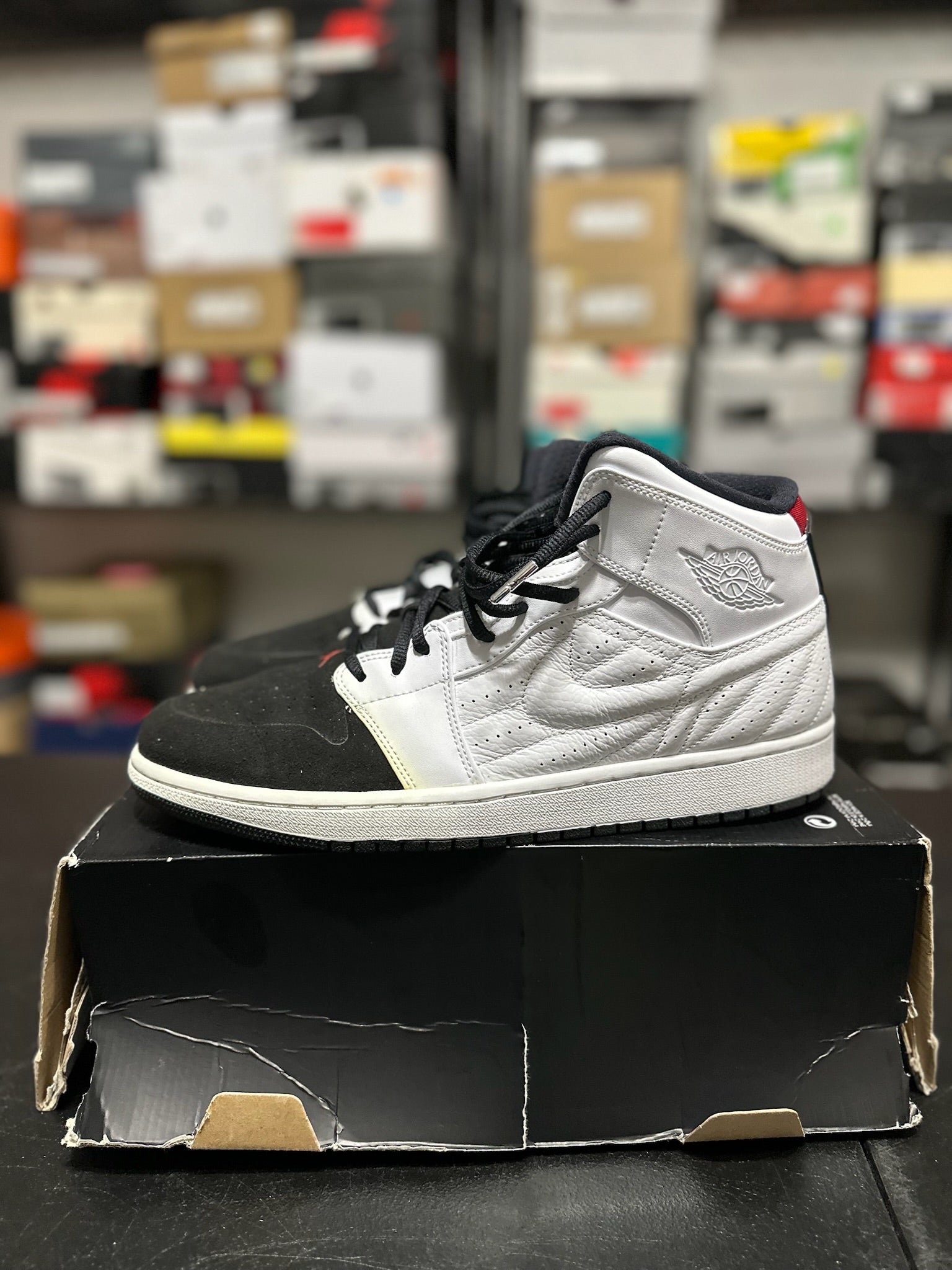 Size 12 - J1 99 Black Toe