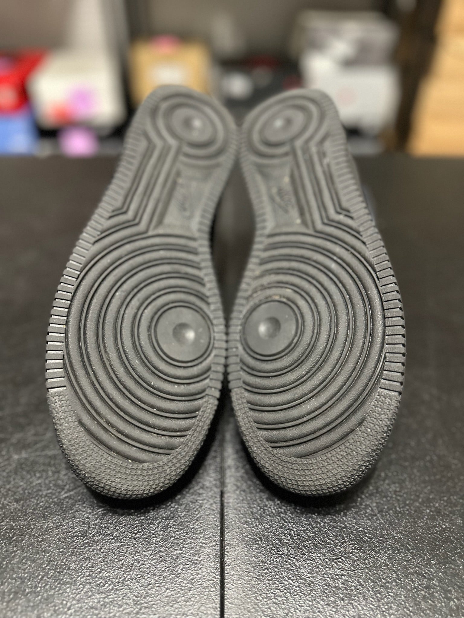 Size 10 - AF 1 Supreme Black