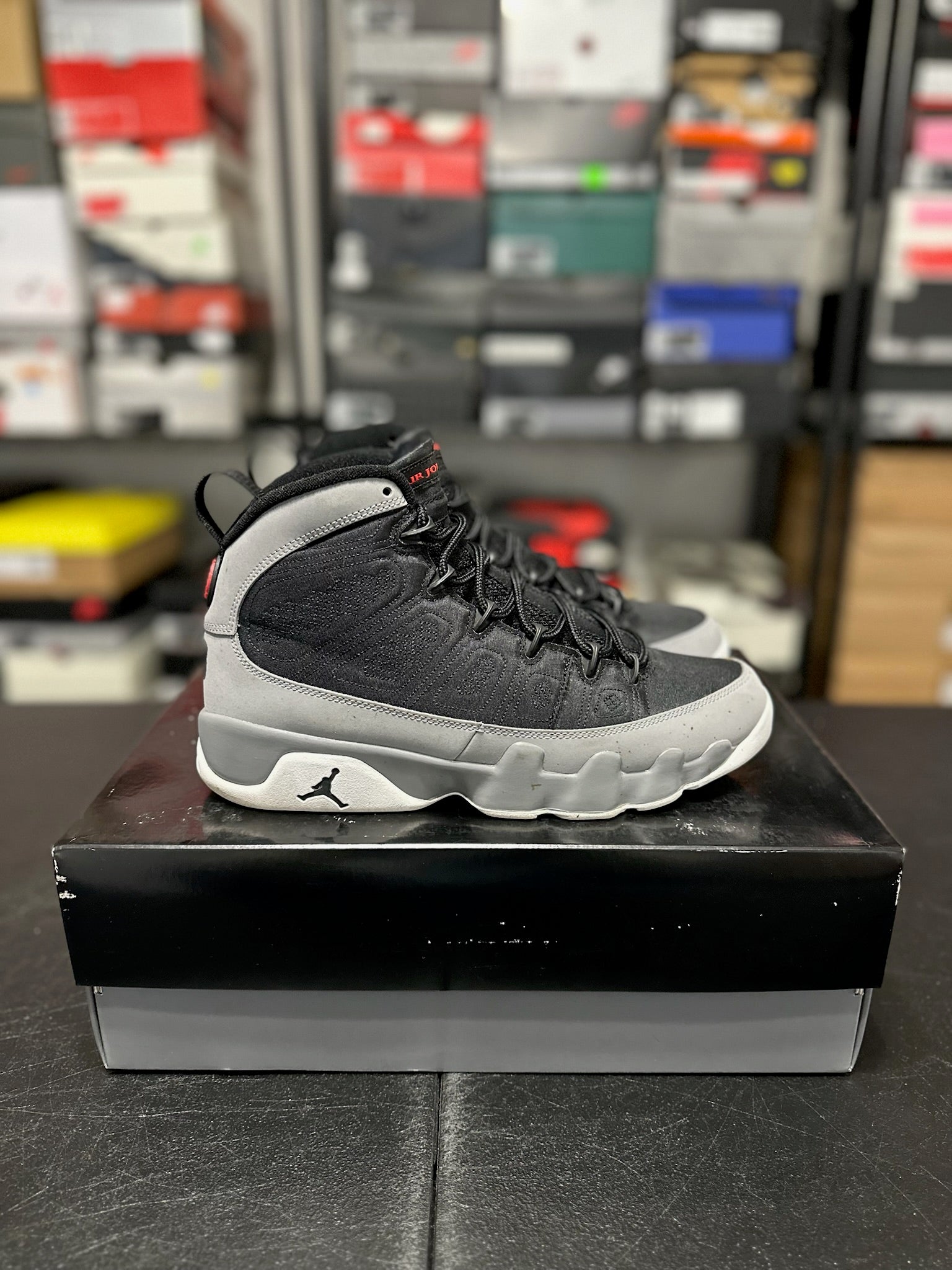 Size 8.5 - J9 Particle Grey