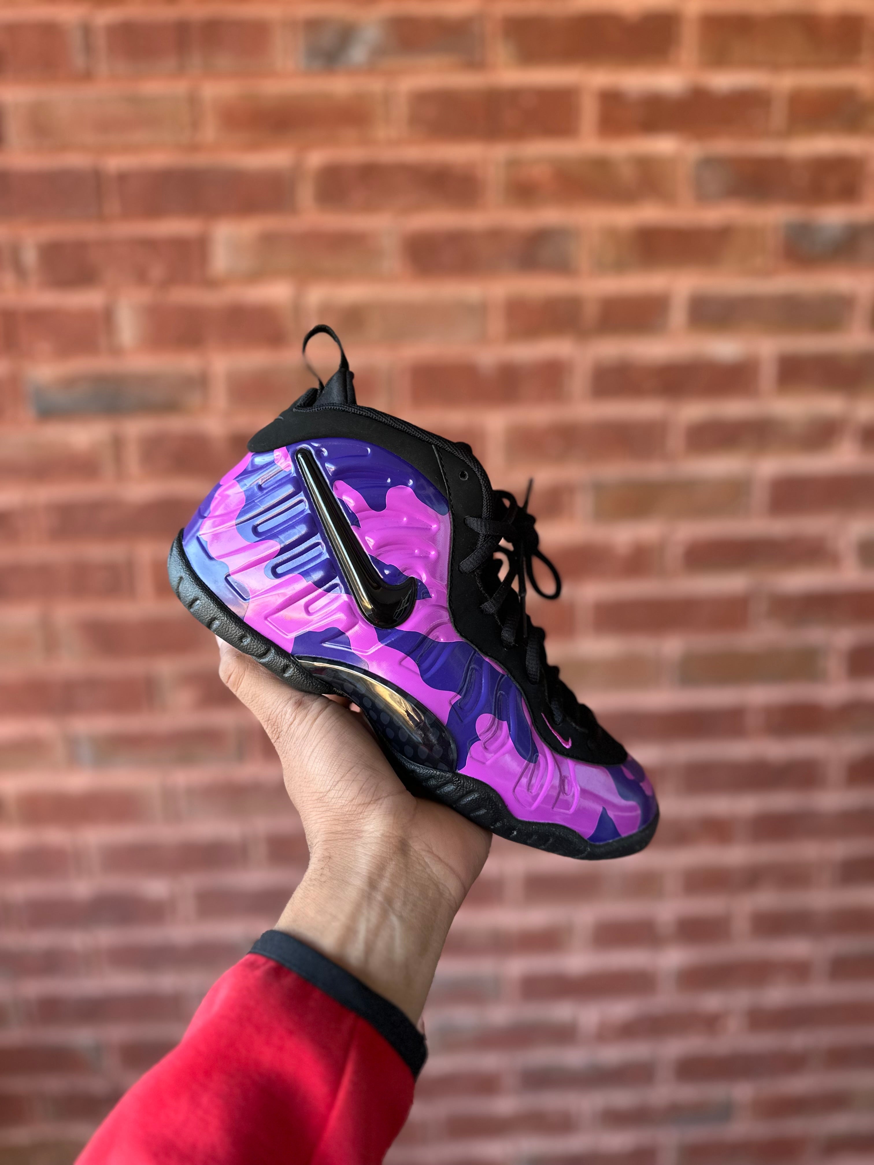 Size 5Y - Air foamposite pro purple camo