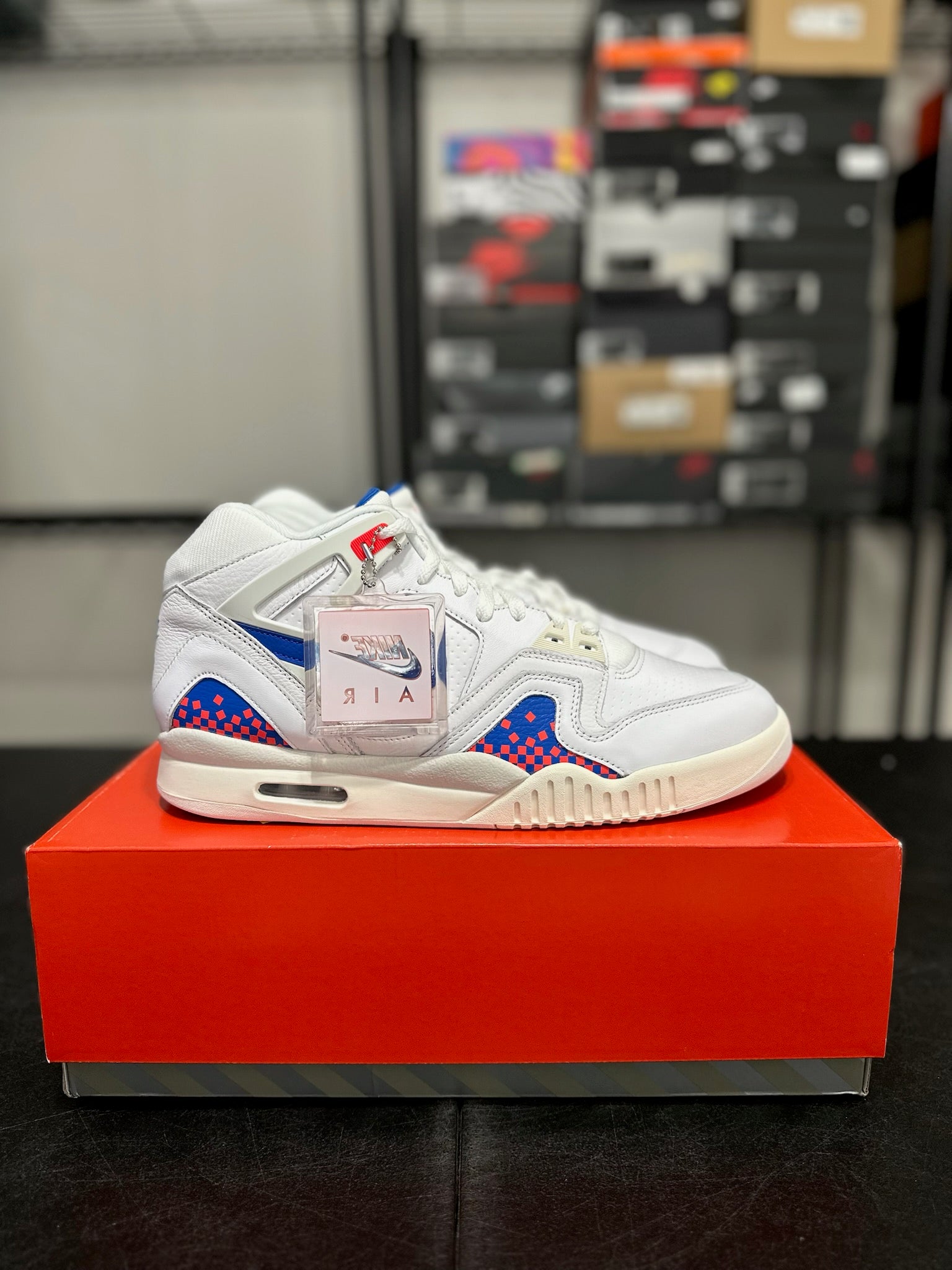 Size 13 - Air Tech Challenge II Pixel Court DS