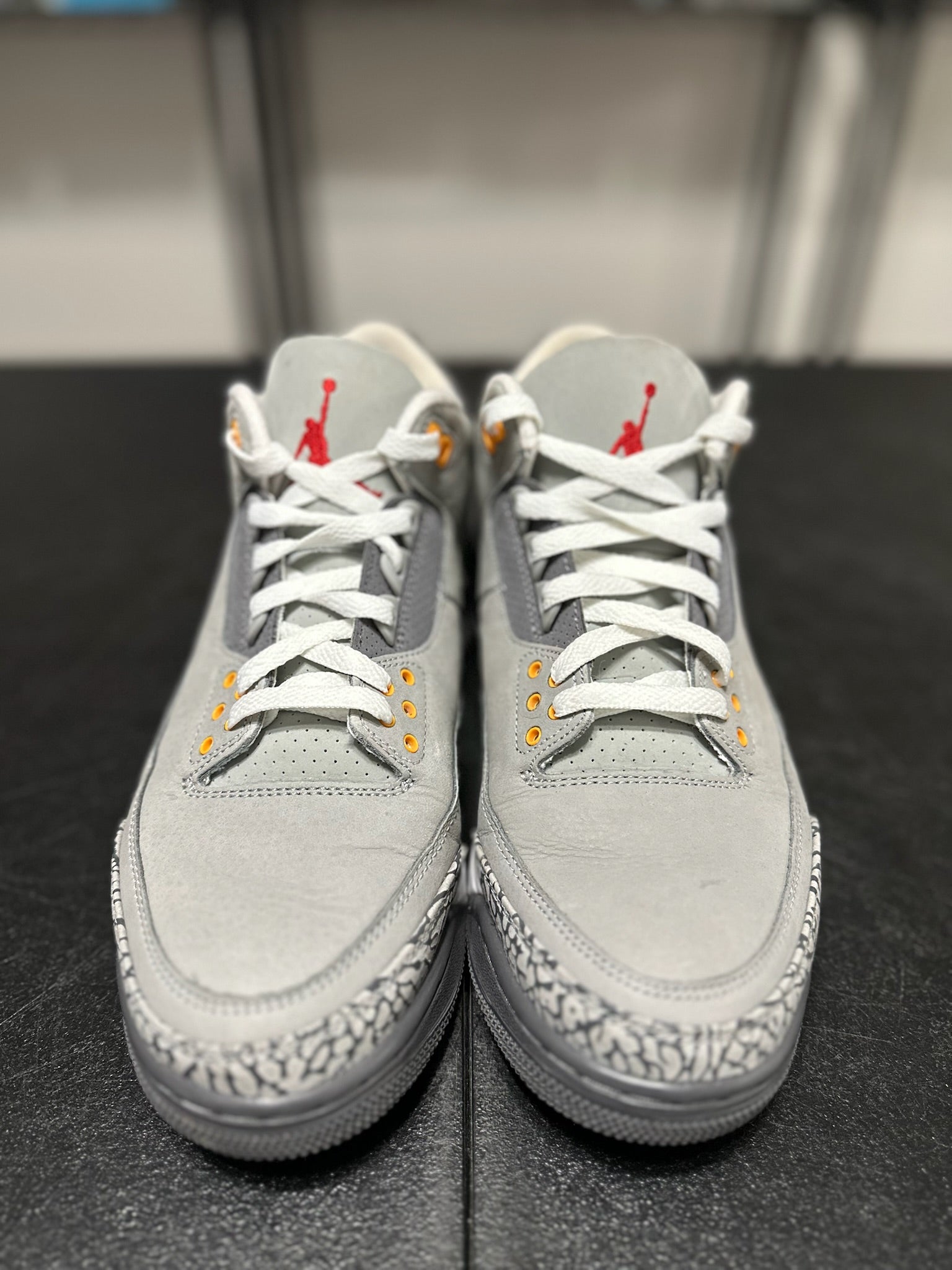 Size 9.5 - J3 Cool Grey