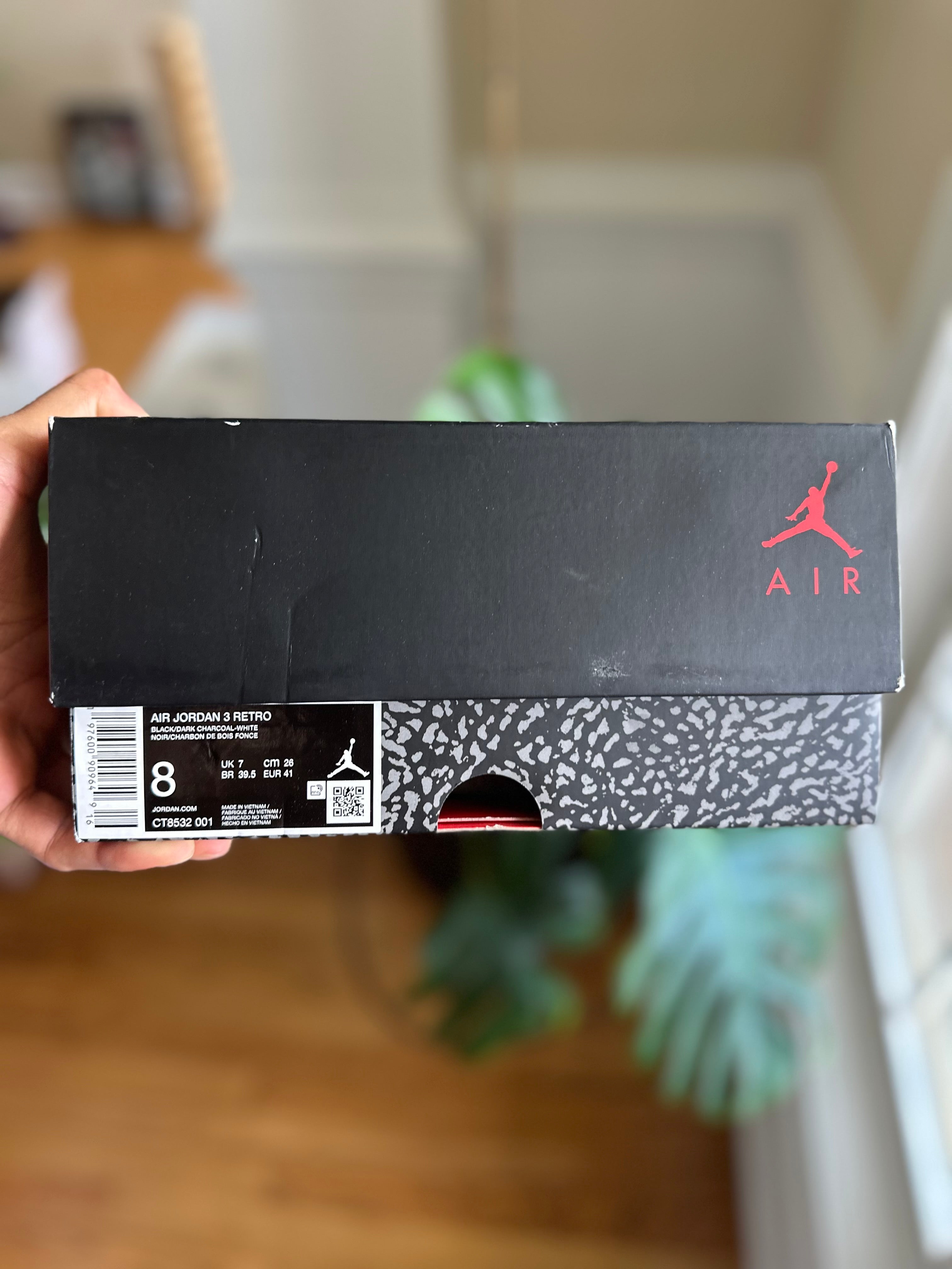 Size 8 - J3 black cat