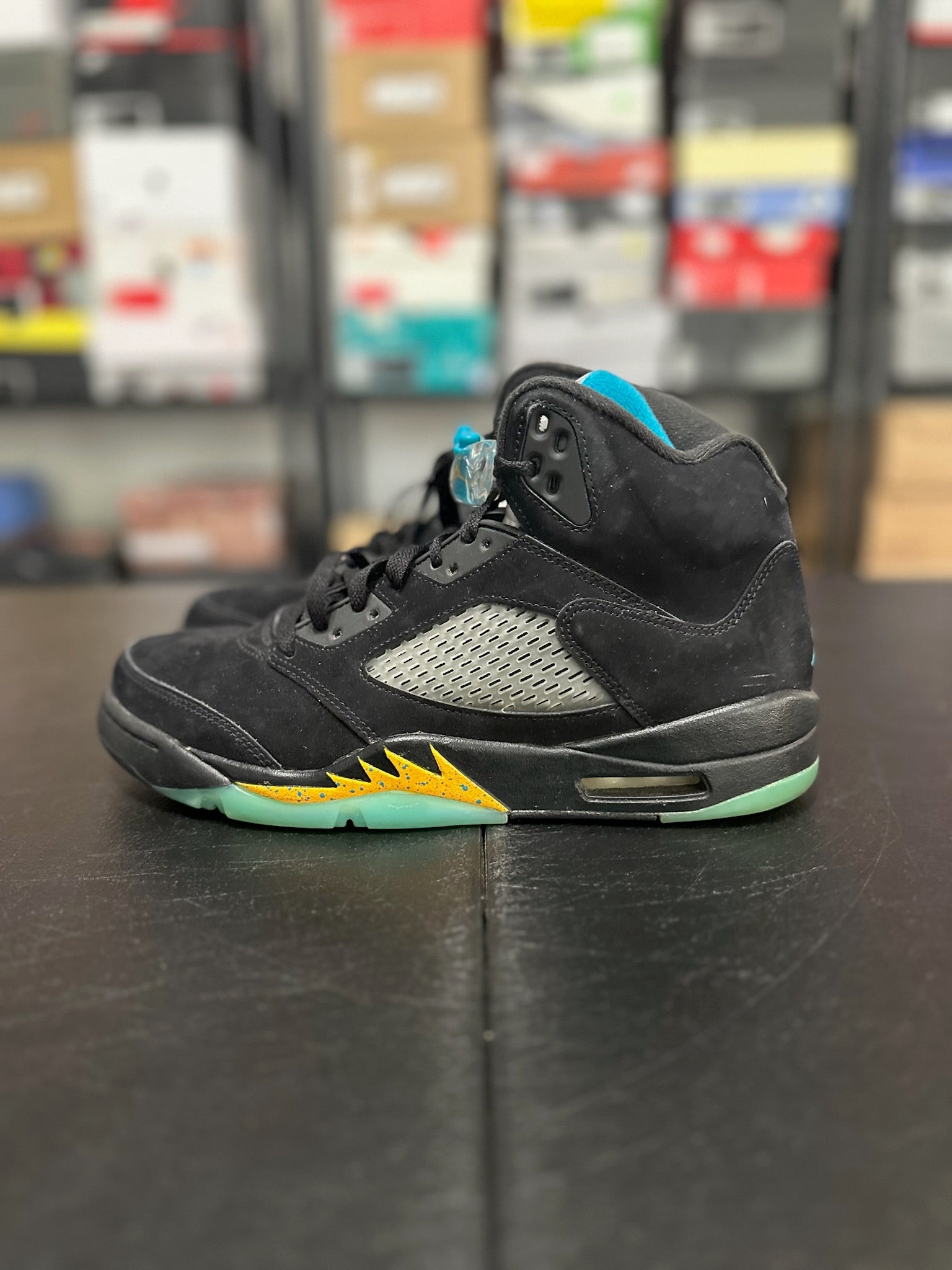 Size 9.5 - J5 Aqua
