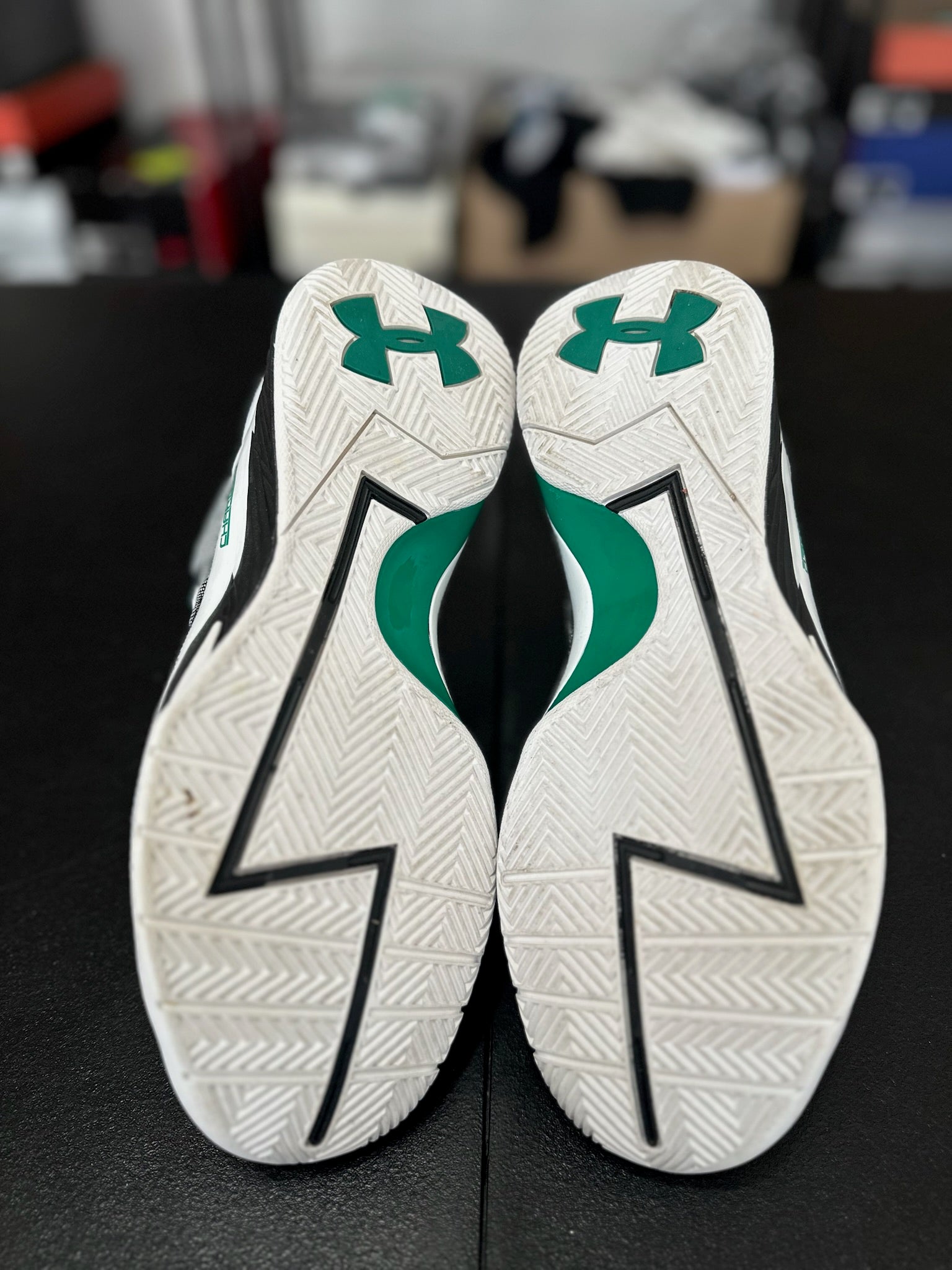 Size 9.5 - Curry 1 Grey/White