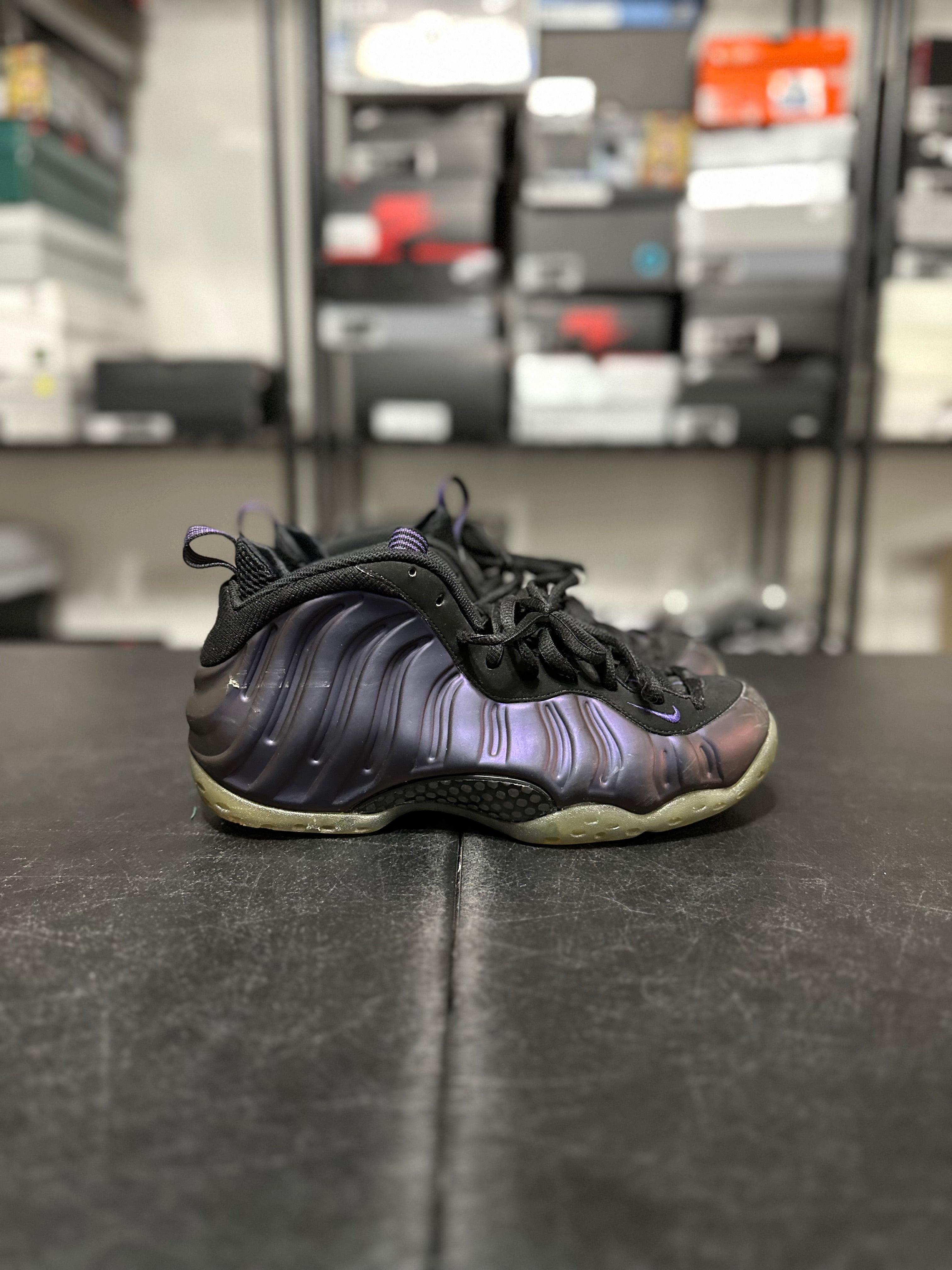 Size 9 - Foamposite eggplant no box