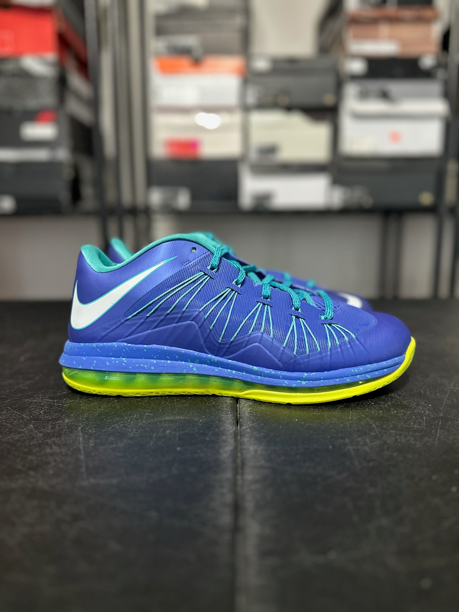 Size 11 - LeBron 10 Low Sprite