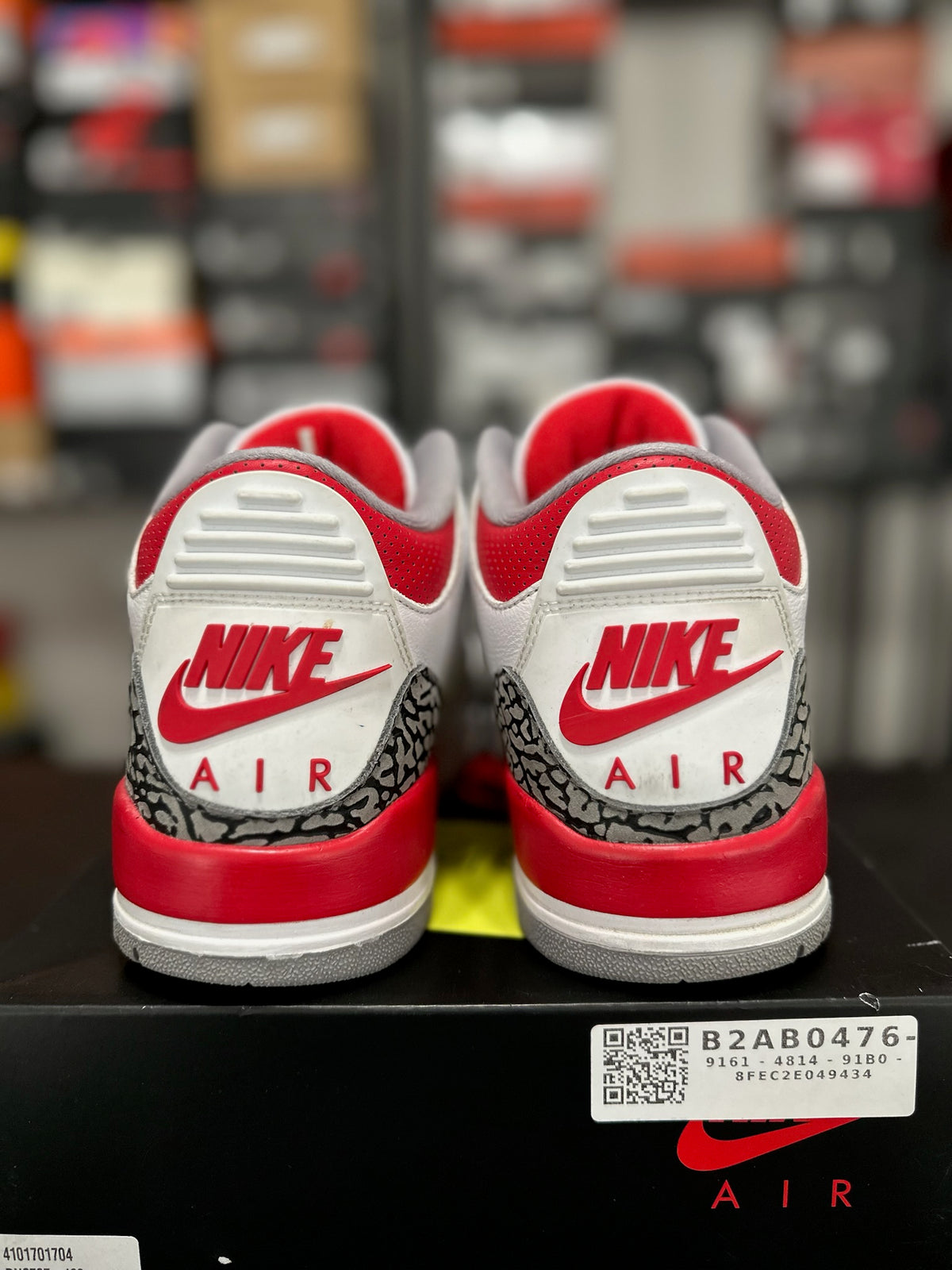 Size 9 - J3 Fire Red