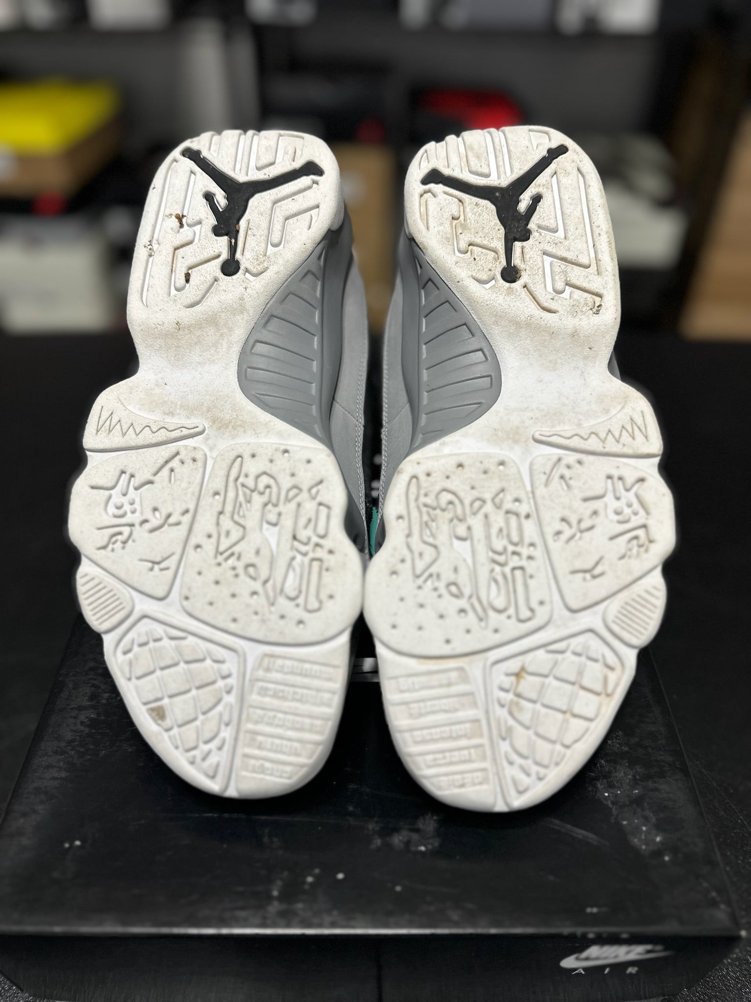 Size 8.5 - J9 Particle Grey