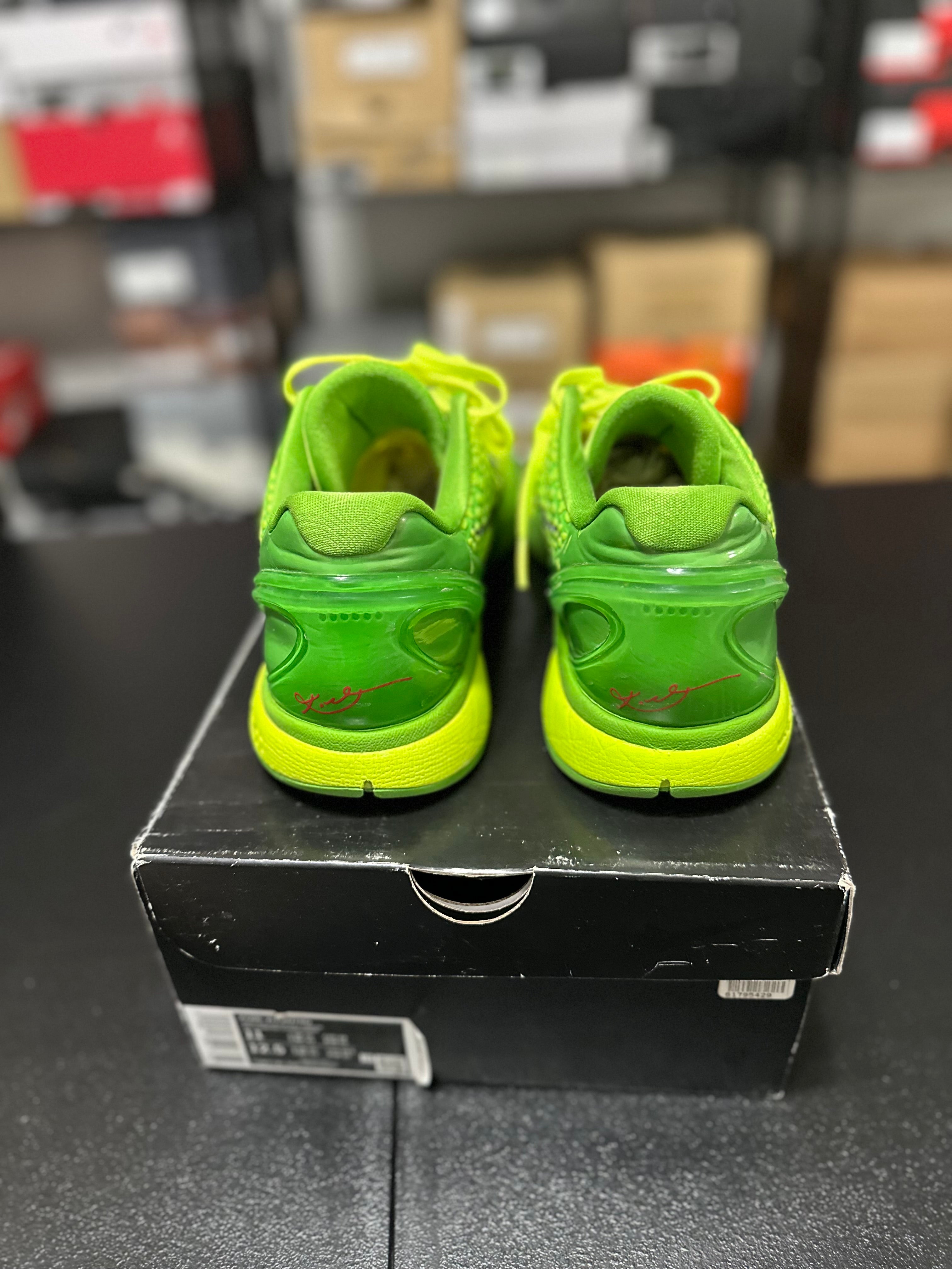 Size 11 - Kobe 6 protro grinch