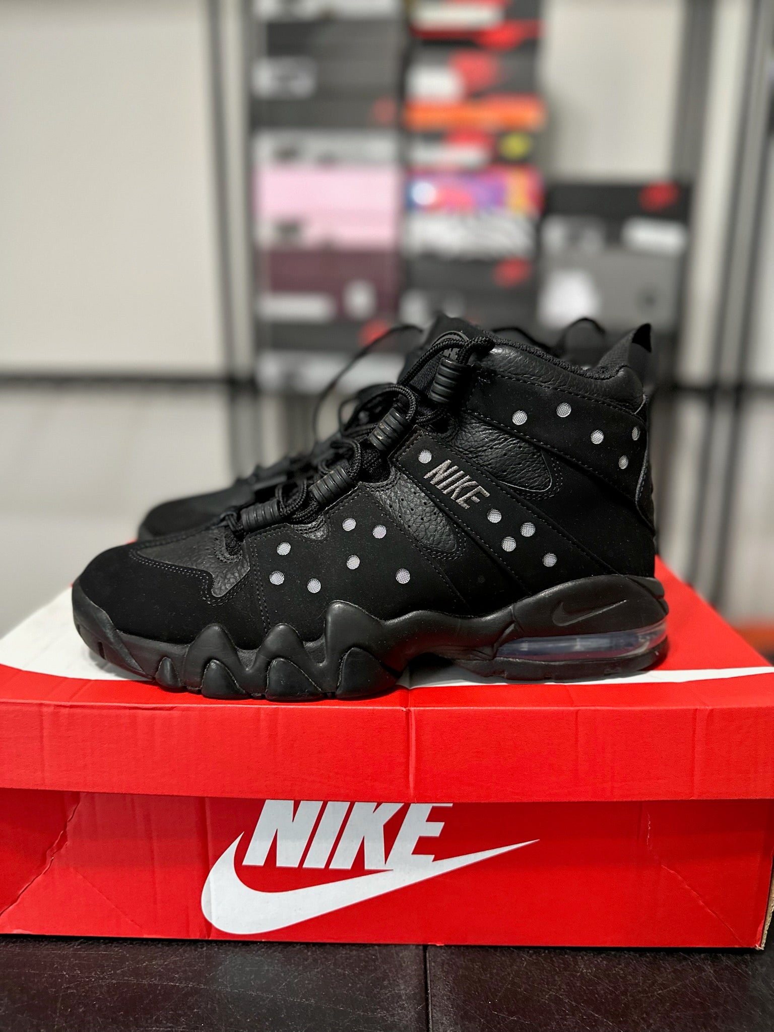 Size 9.5 - AM 2 CB ‘94 Triple Black