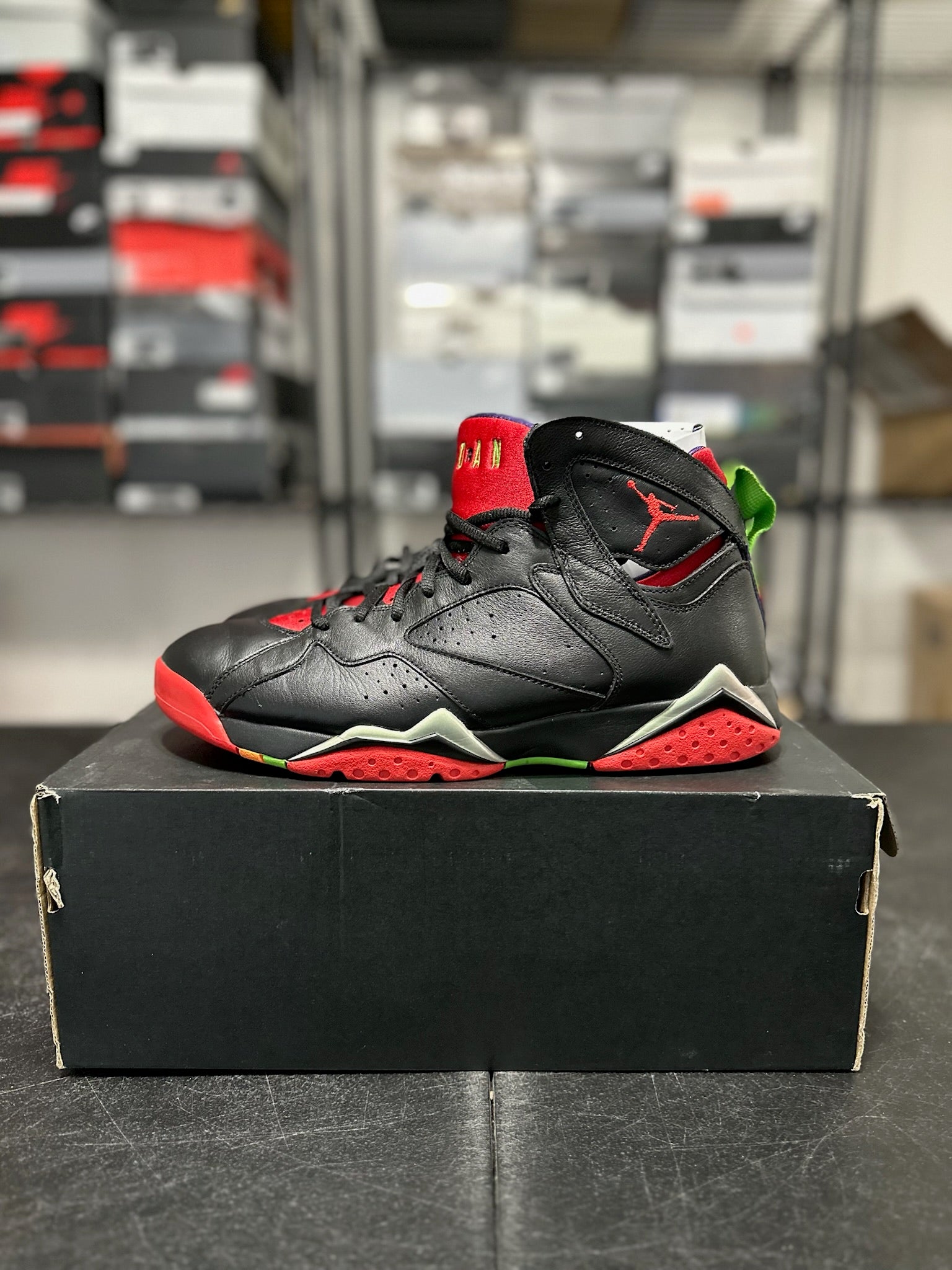 Size 10.5 - J7 Marvin the Martian