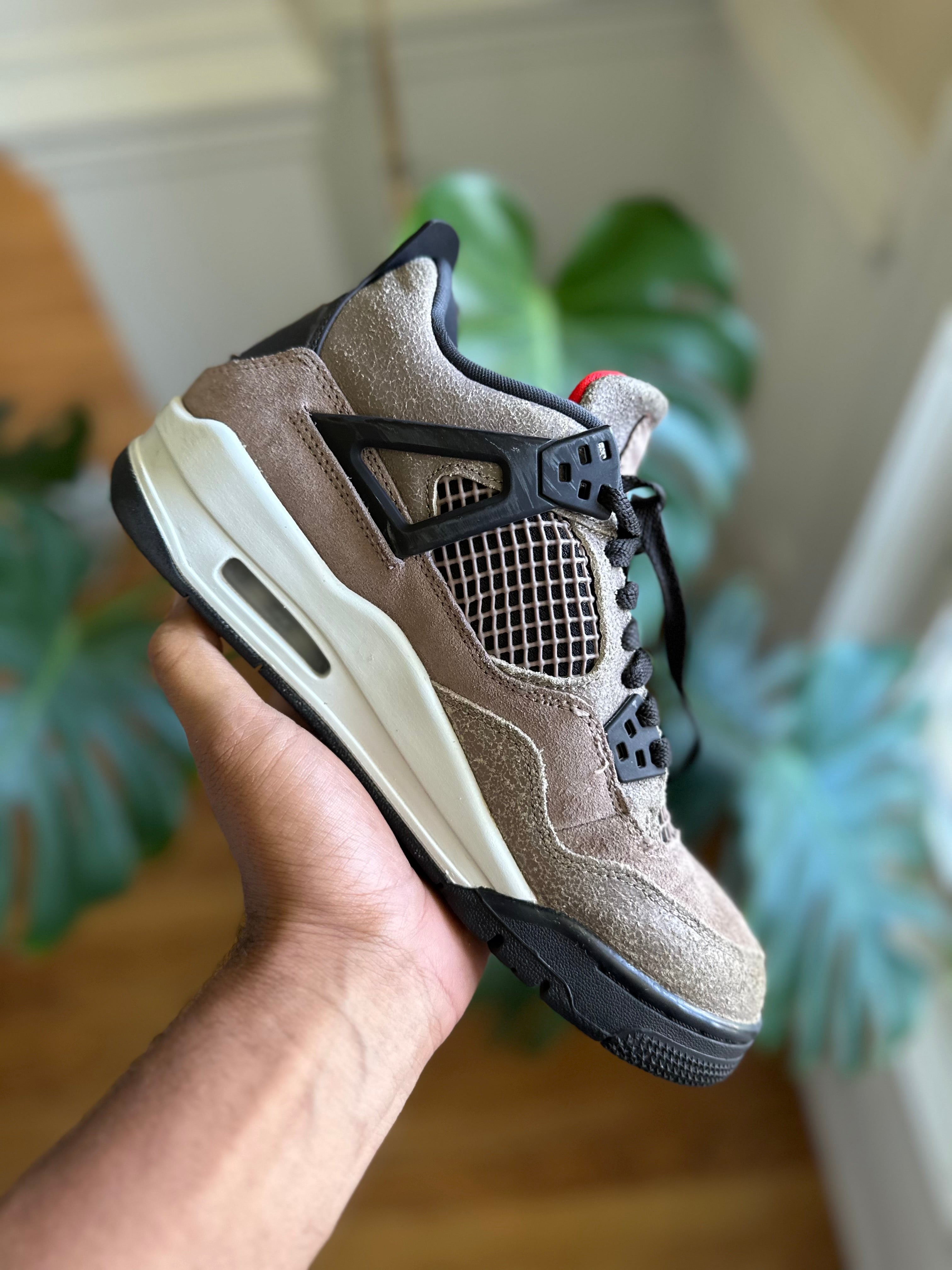 Size 6.5y - J4 taupe haze