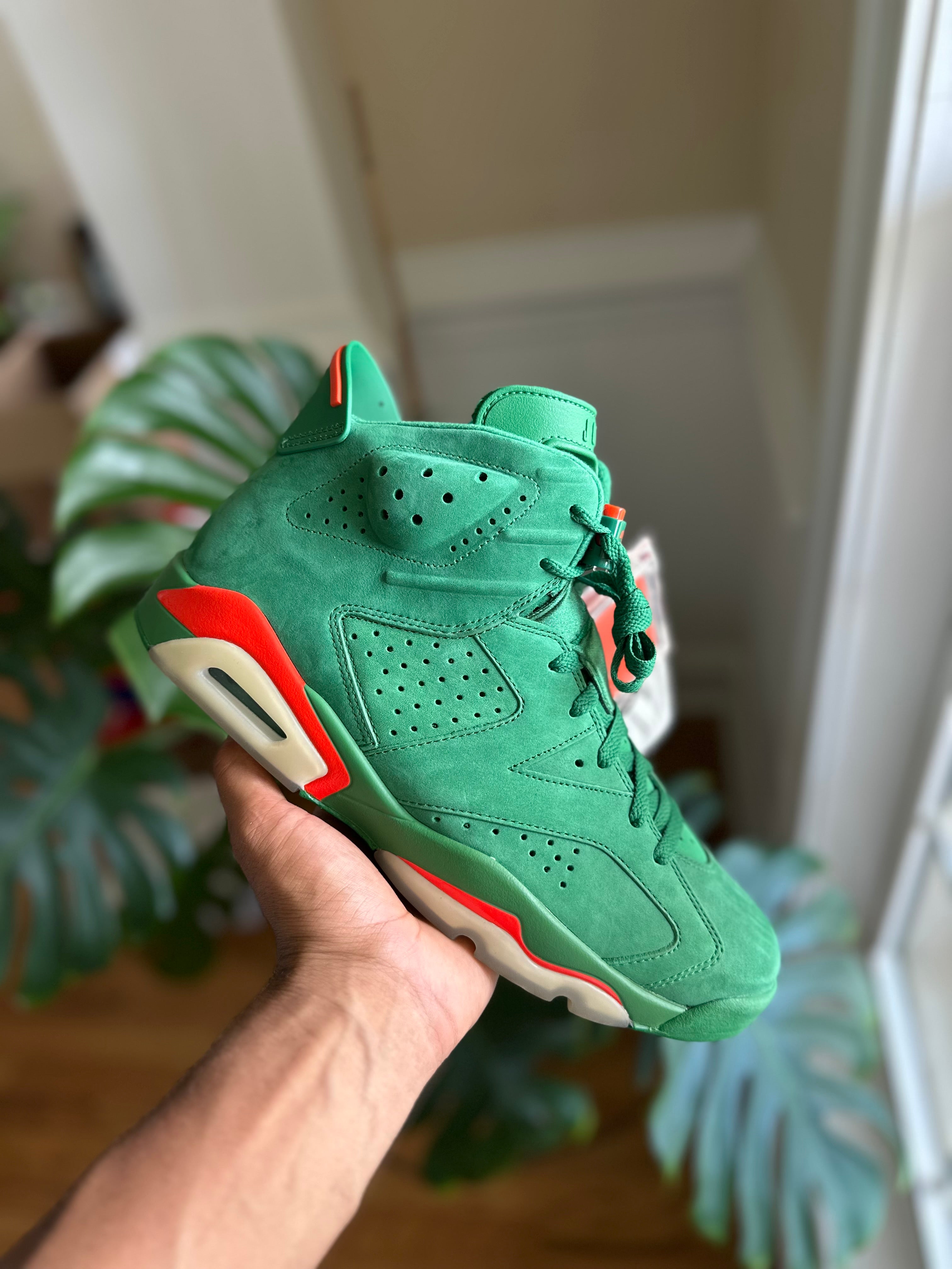 Size 11 - J6 Gatorade ds