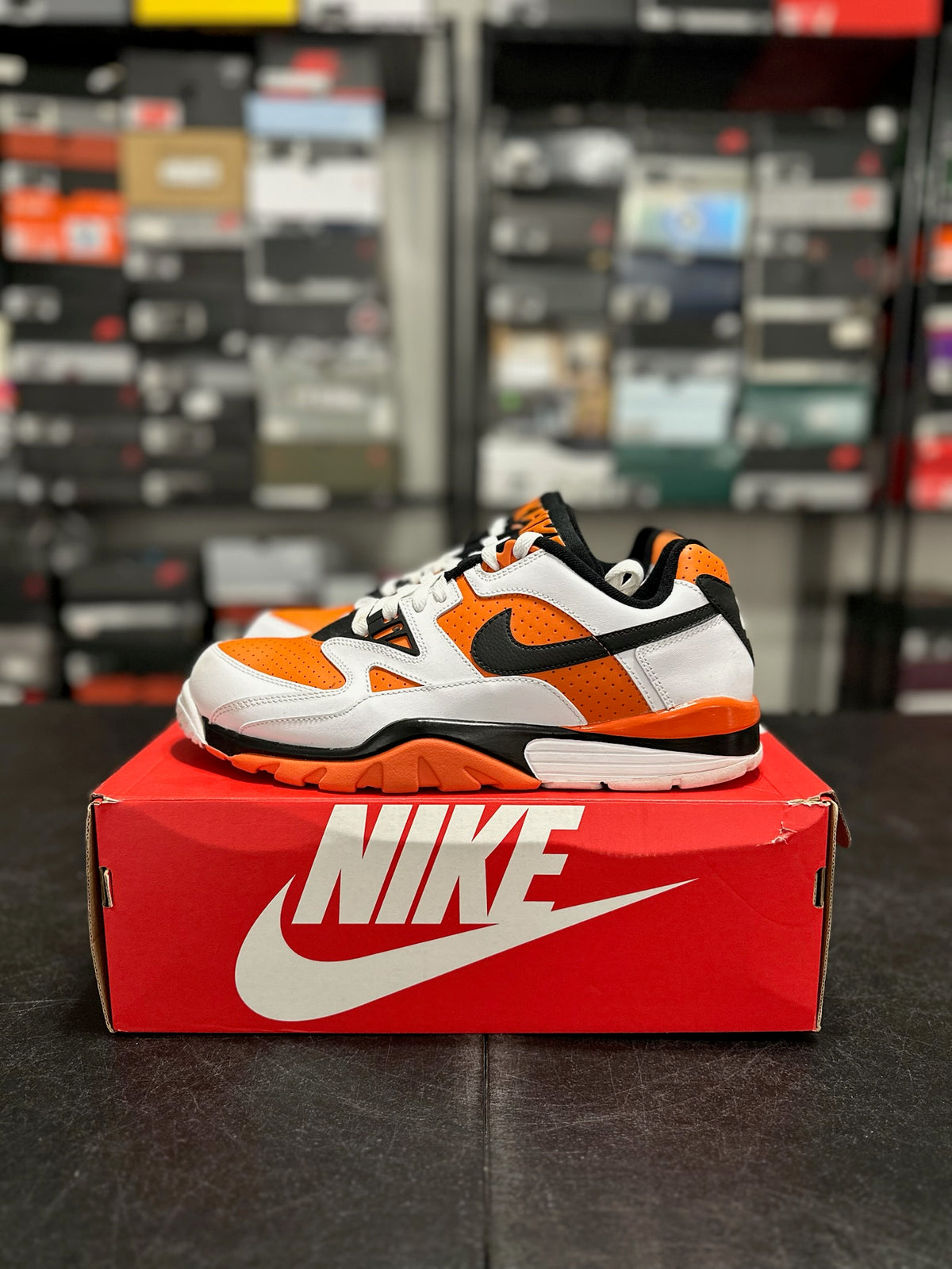 Size 10.5 - air cross trainer 3 low starfish