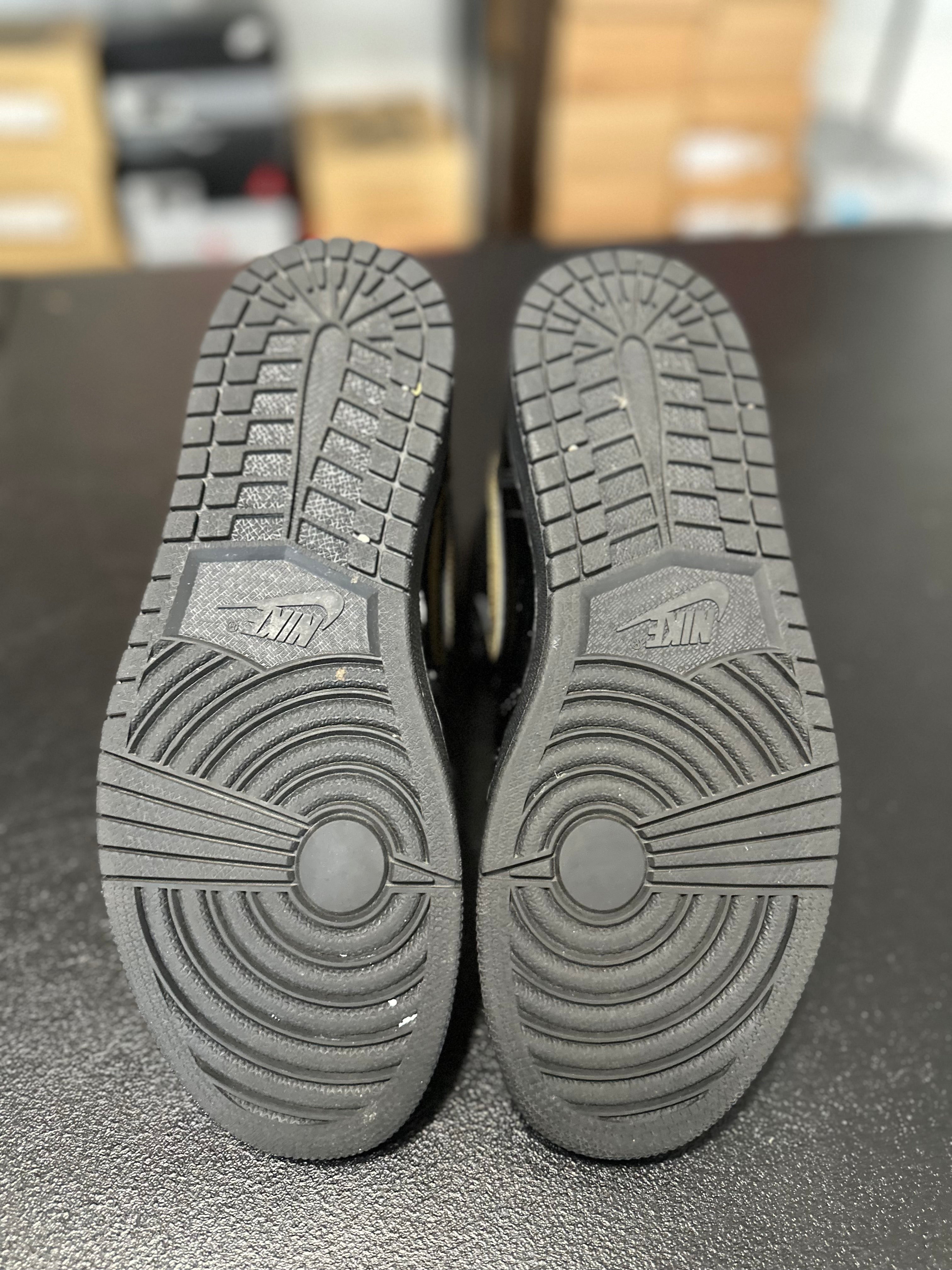 Size 9 - J1 black metallic gold