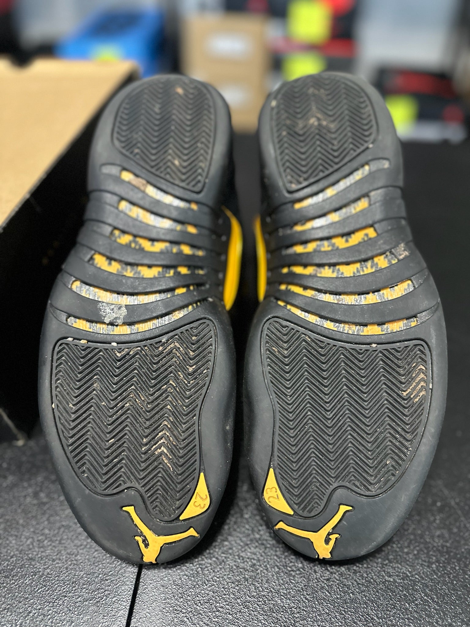 Size 10 - J12 Black Taxi