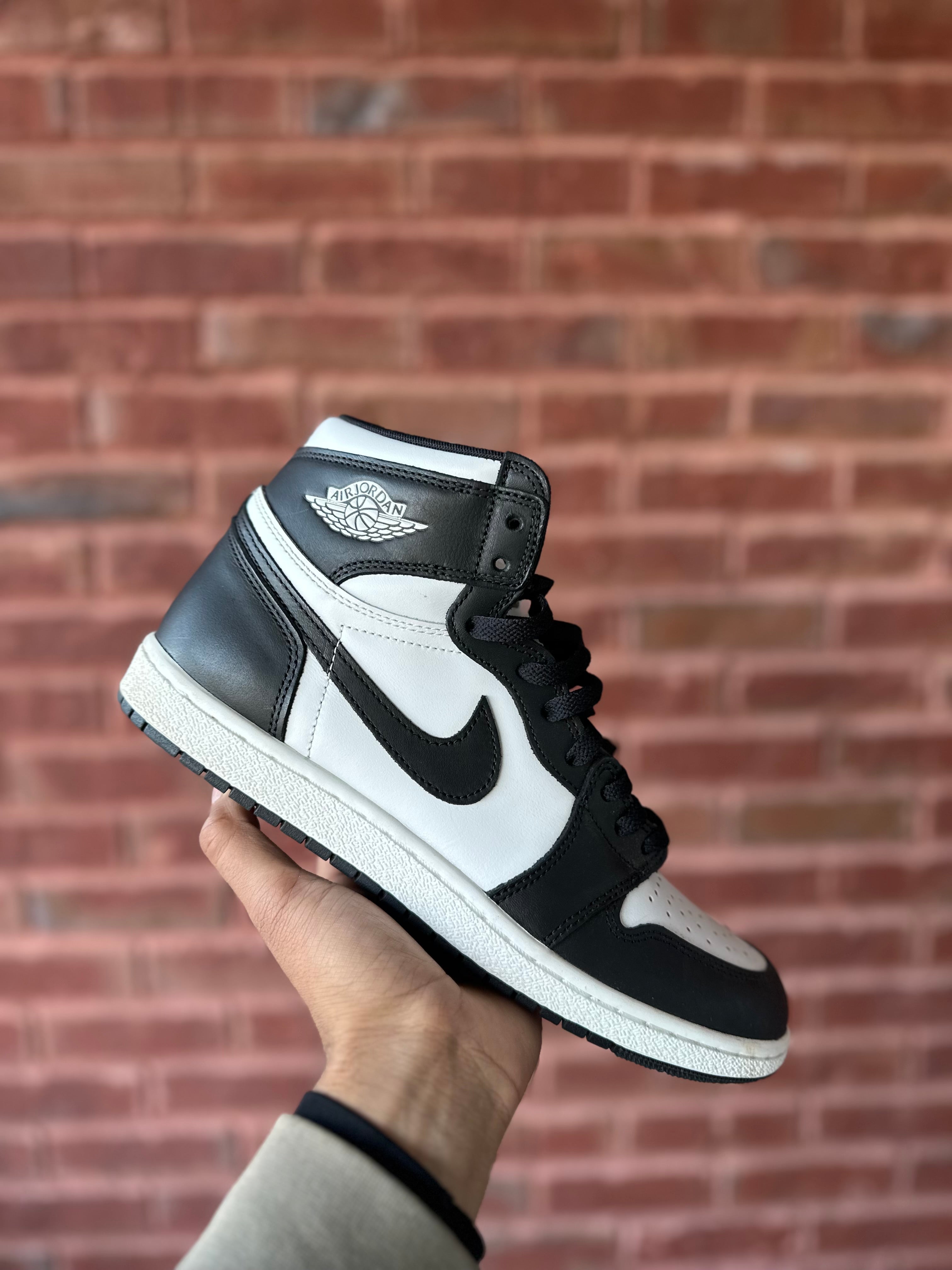 Size 10.5 - J1 high 85 black white