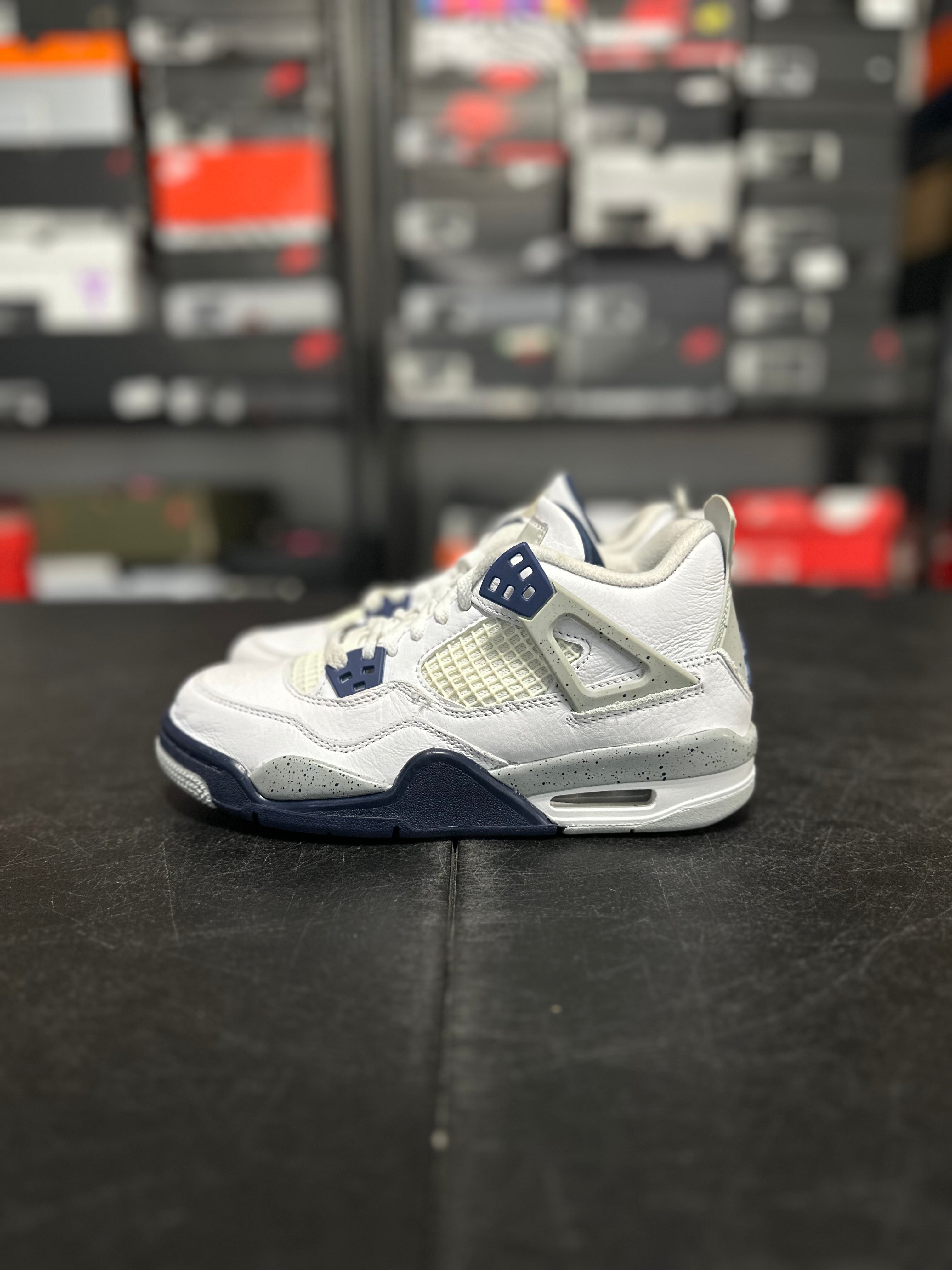 Size 4y - J4 midnight navy