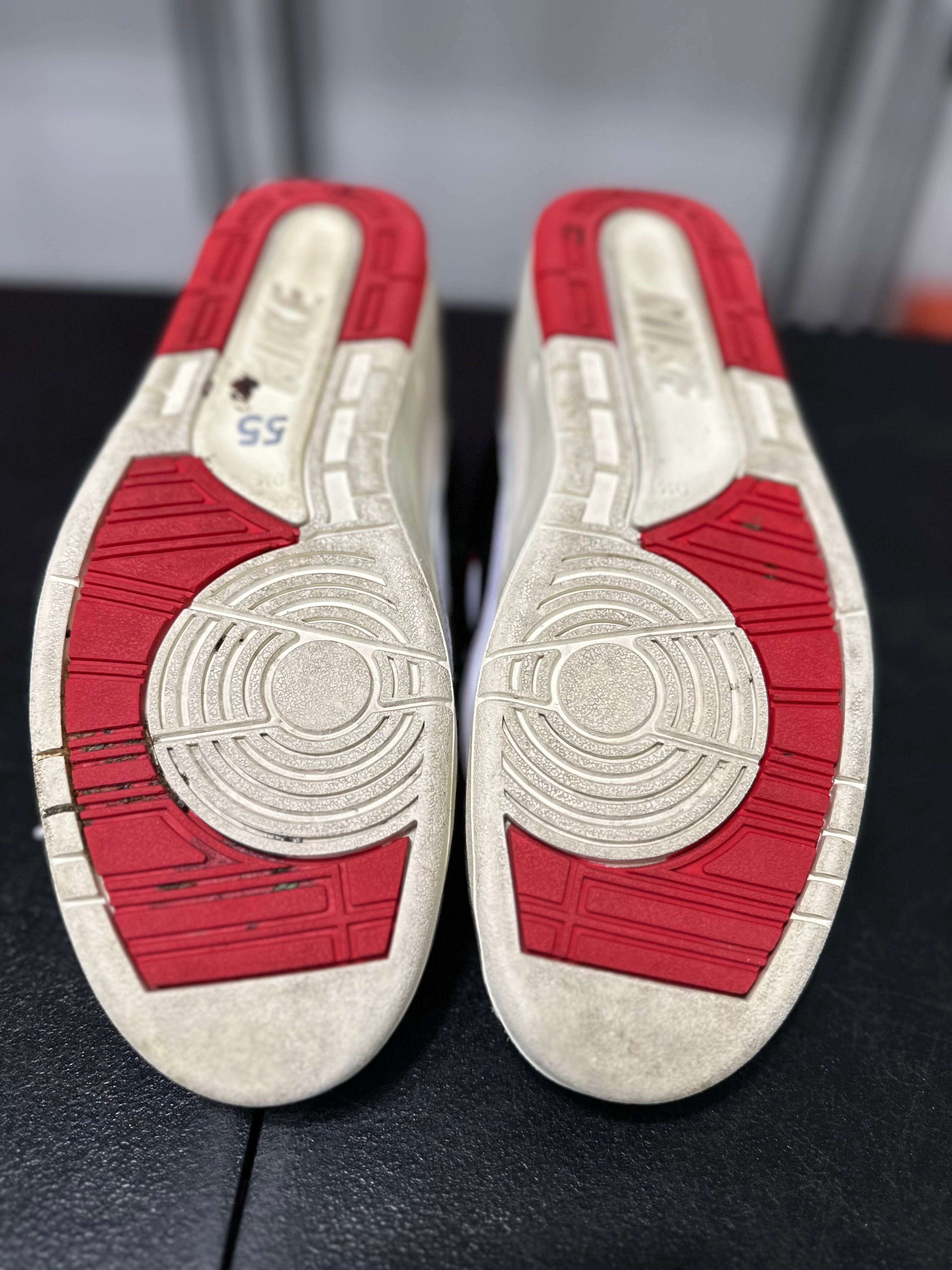 Size 9.5 - (11W) J2 low Chicago twist