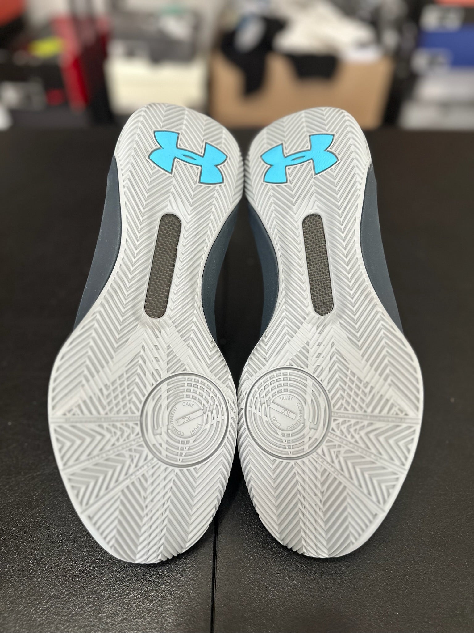 Size 9.5 - Curry 3 Peacock Blue DS