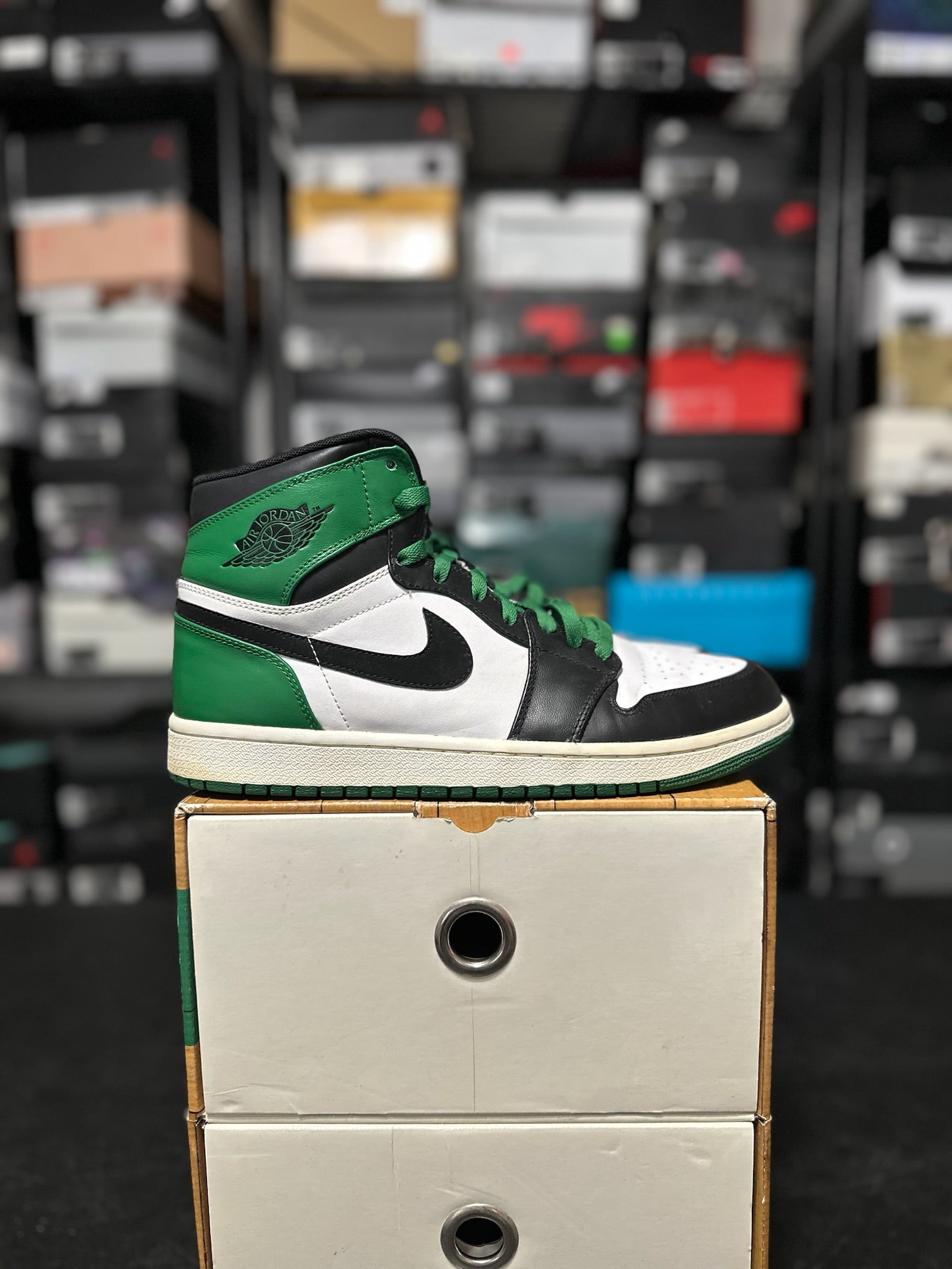 Size 10 - J Defining Moments Pack One 60 Pts