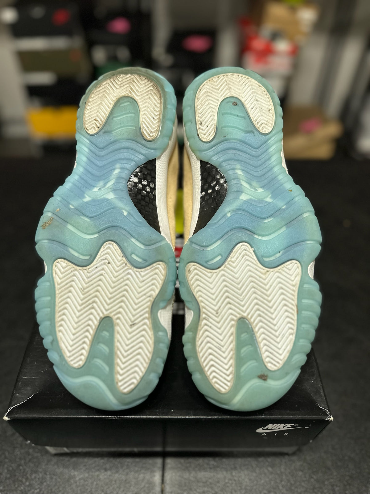 Size 10 - J11 H-Town