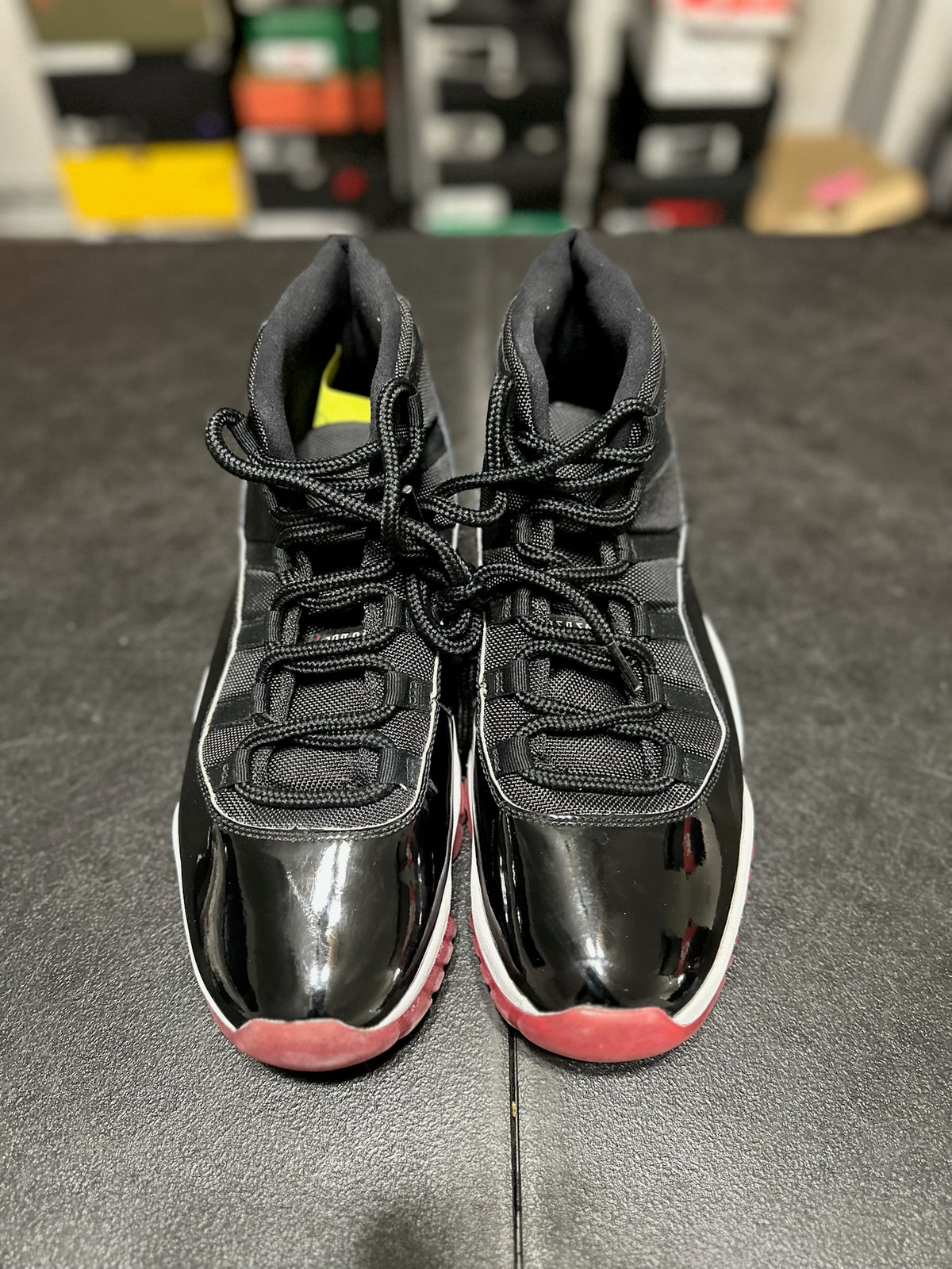 Size 12 - j11 playoffs bred