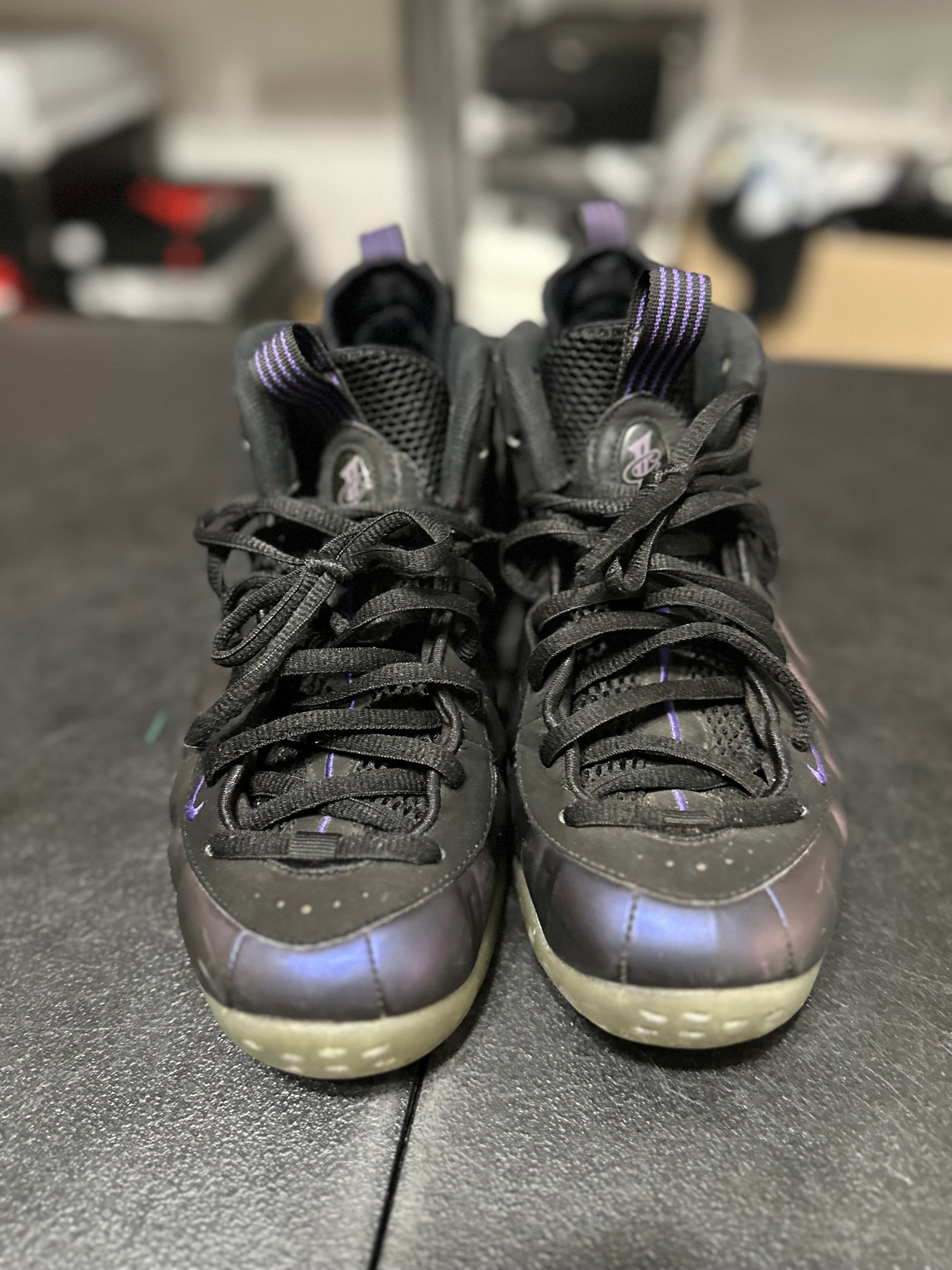 Size 9 - Foamposite eggplant no box