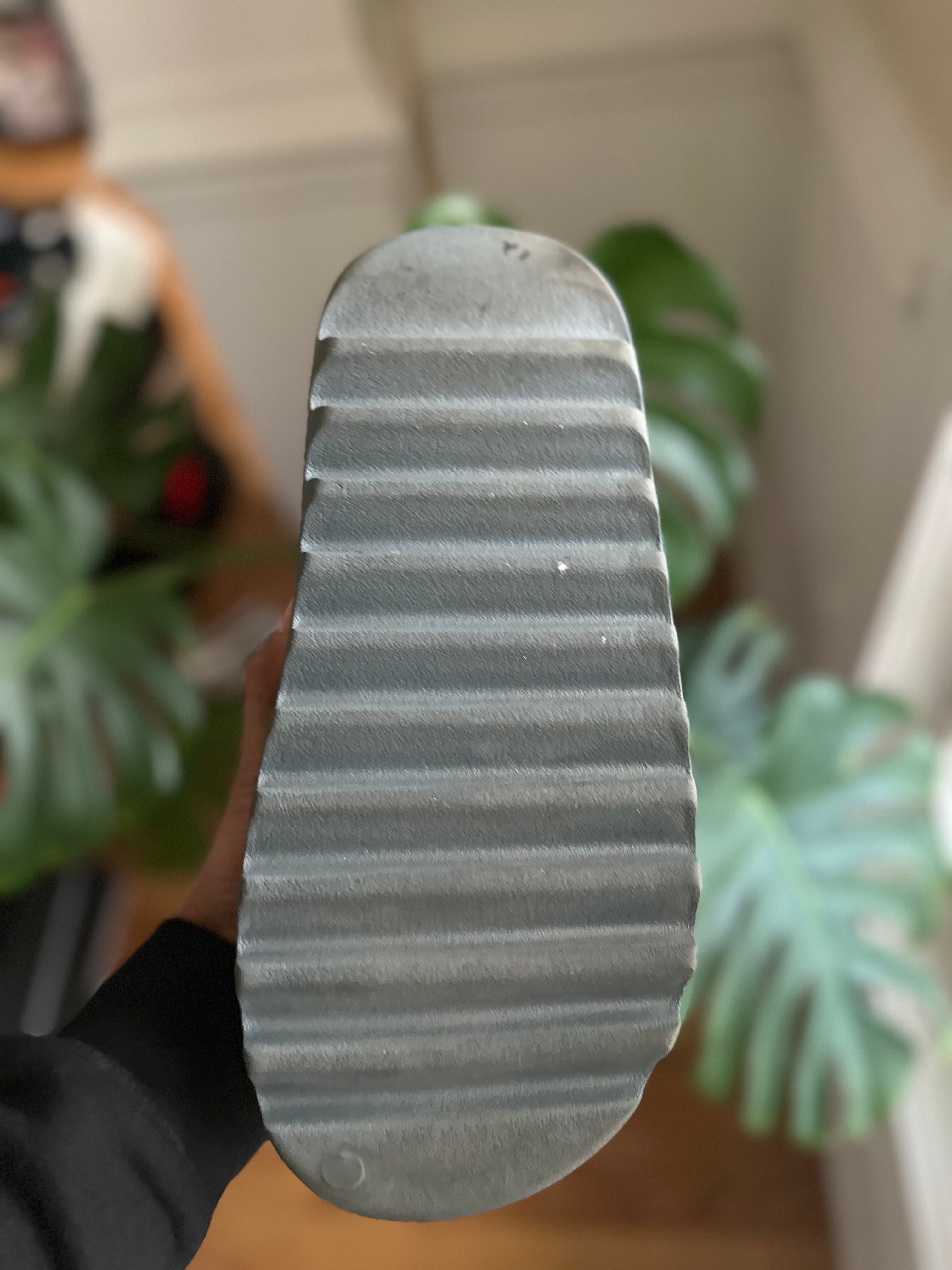Size 12 - YZY slide slate grey