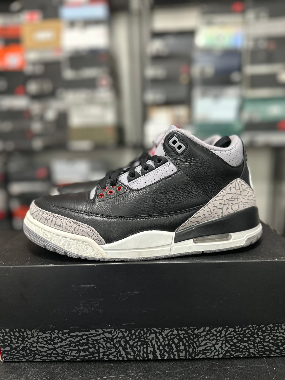 Size 9.5 - J3 black cement reimagined