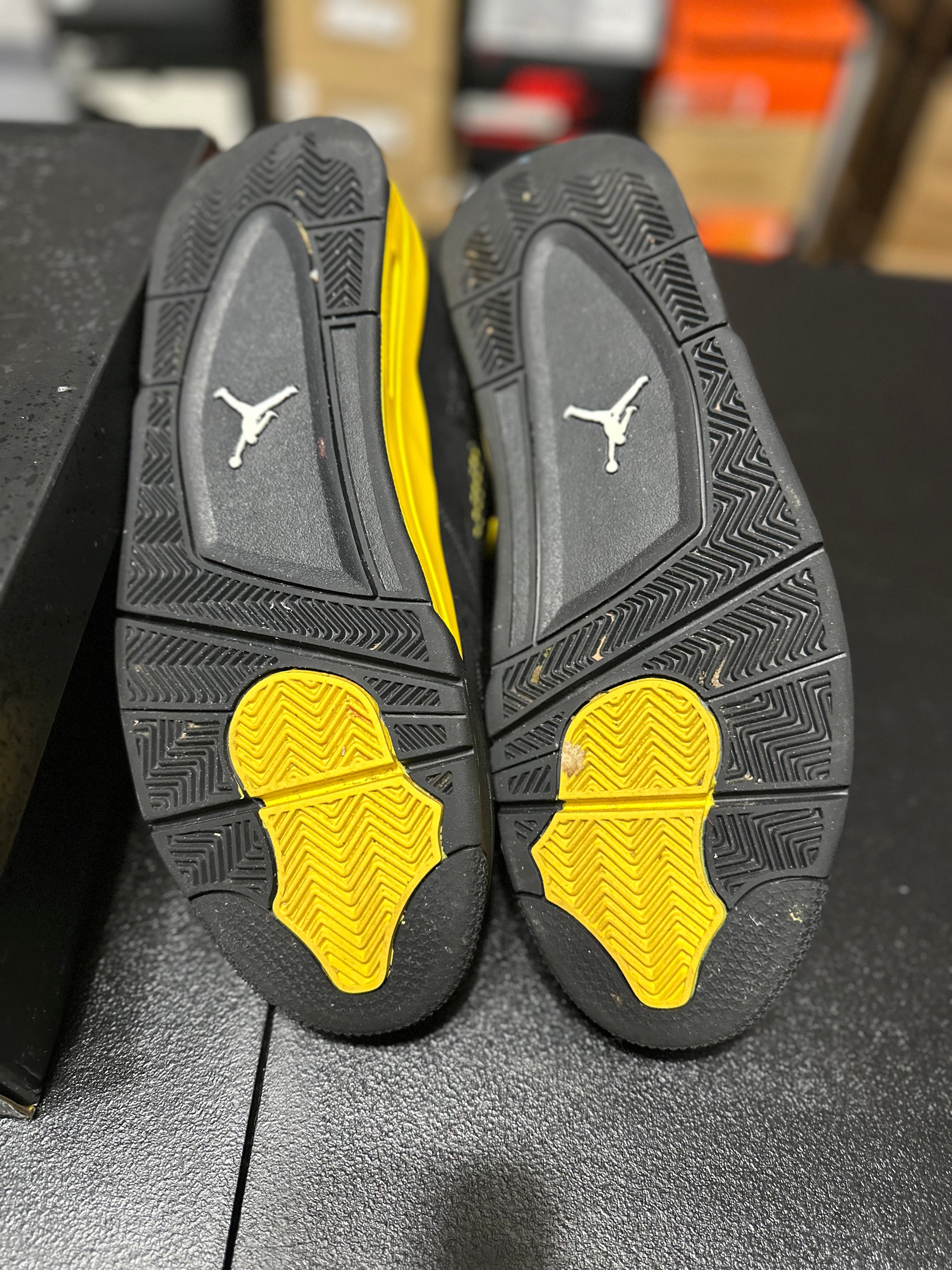 Size 12 - J4 yellow Thunder