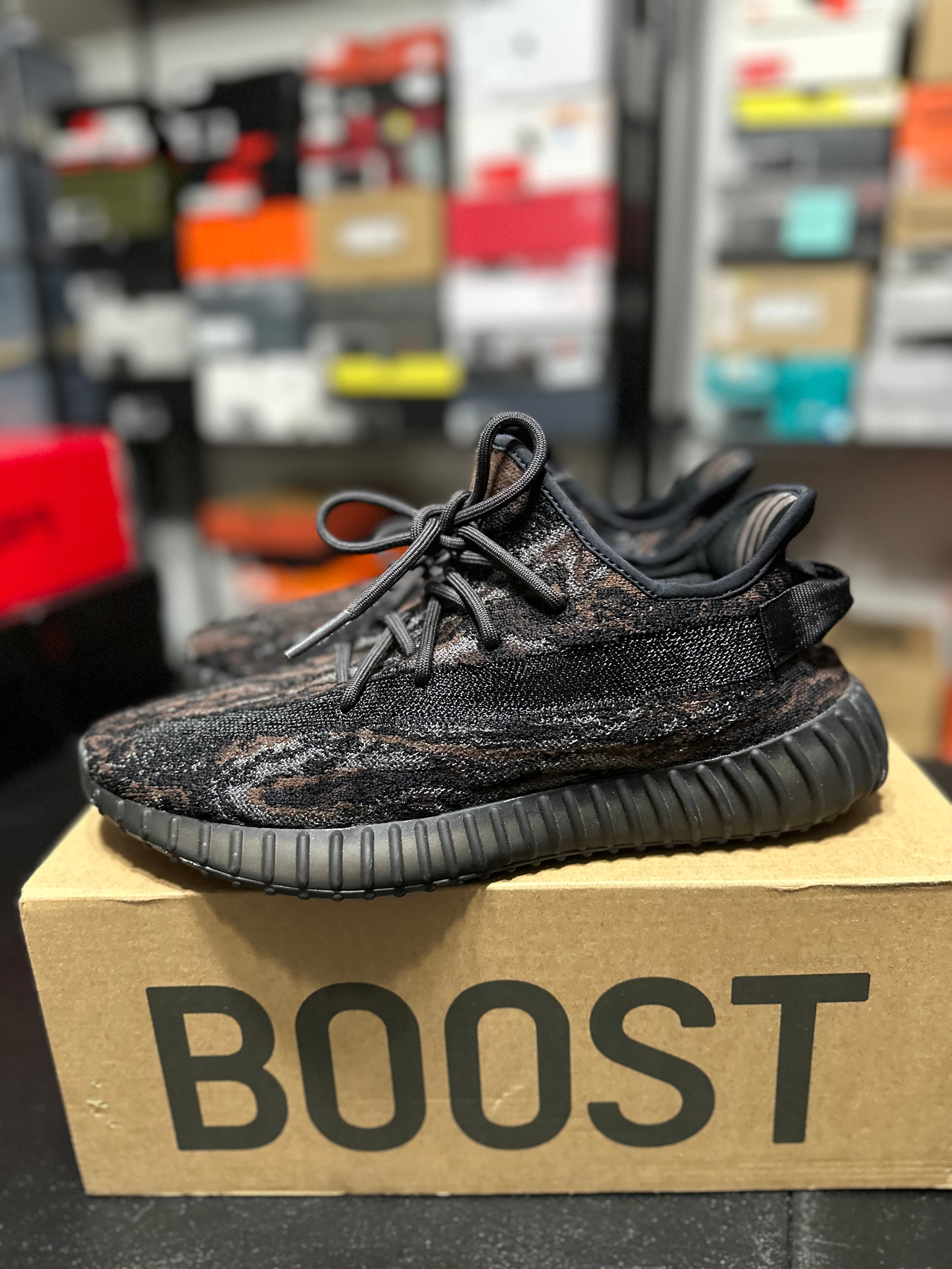 Size 12 - YZY 350 mx rock