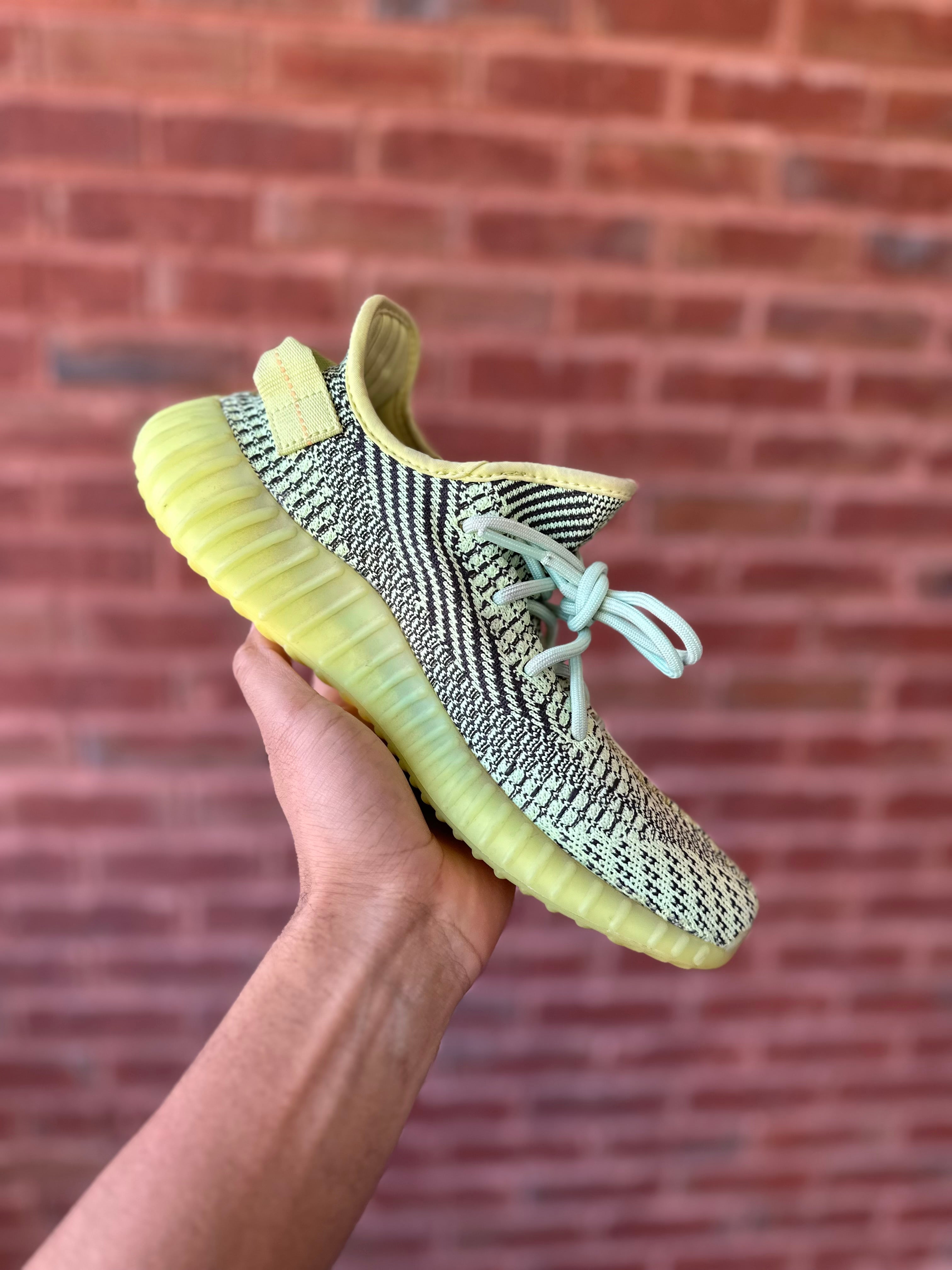 Size 8 - YZY 350 yeezreel