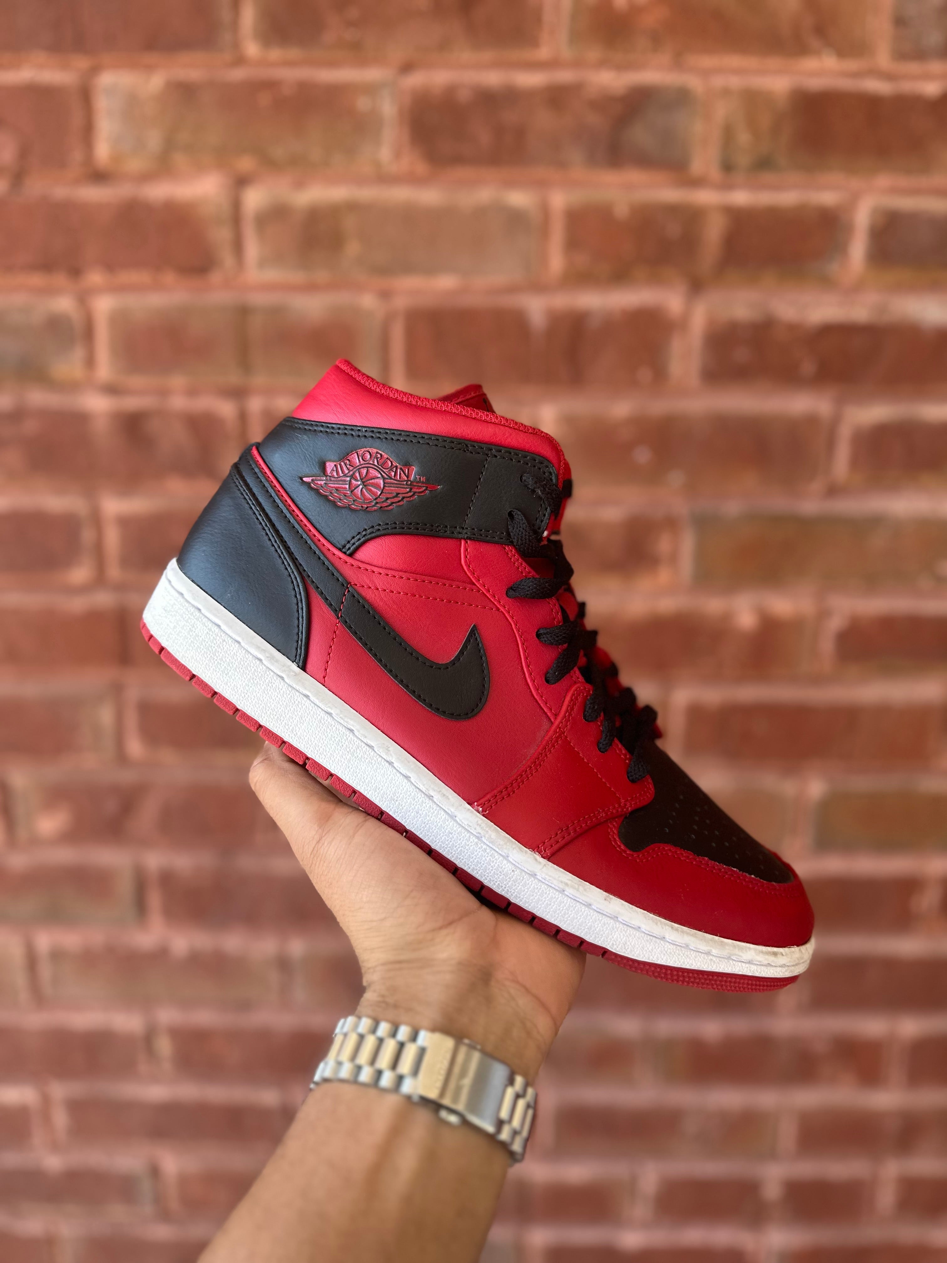 Size 10 - J1 mid reverse bred