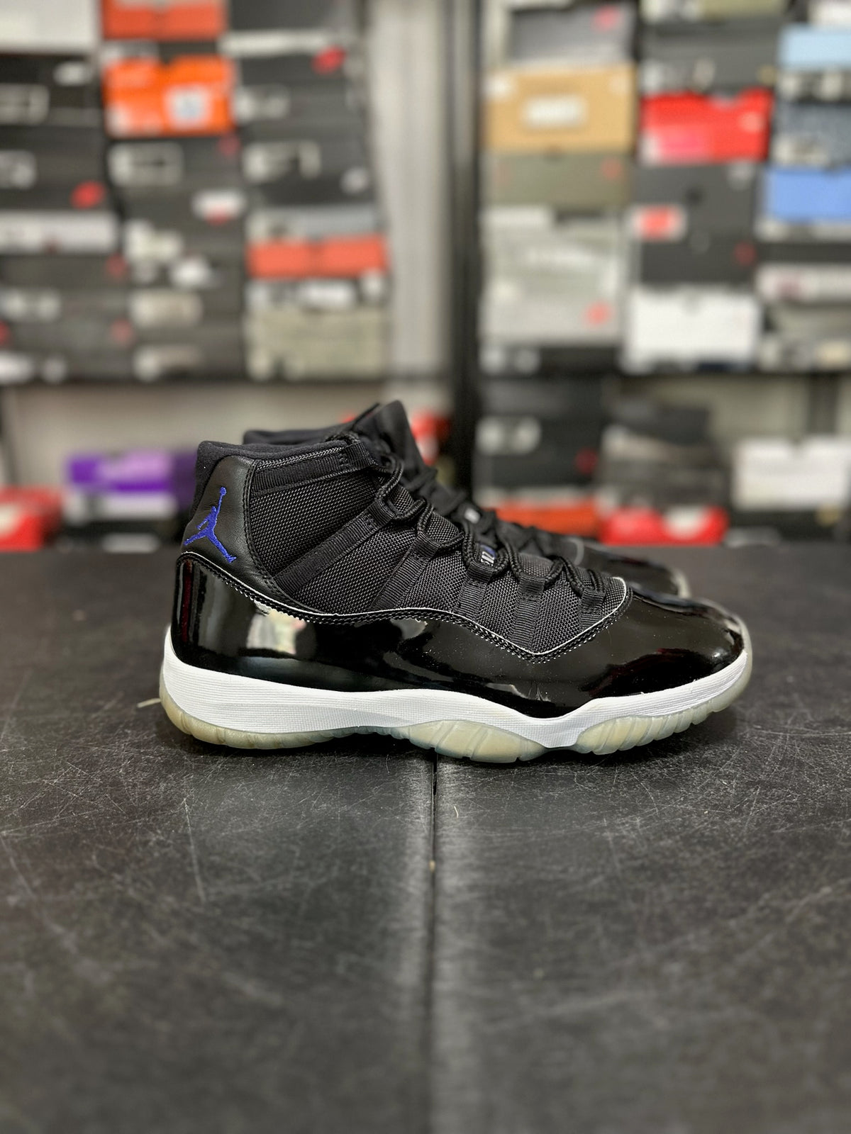 Size 11 - j11 space jam