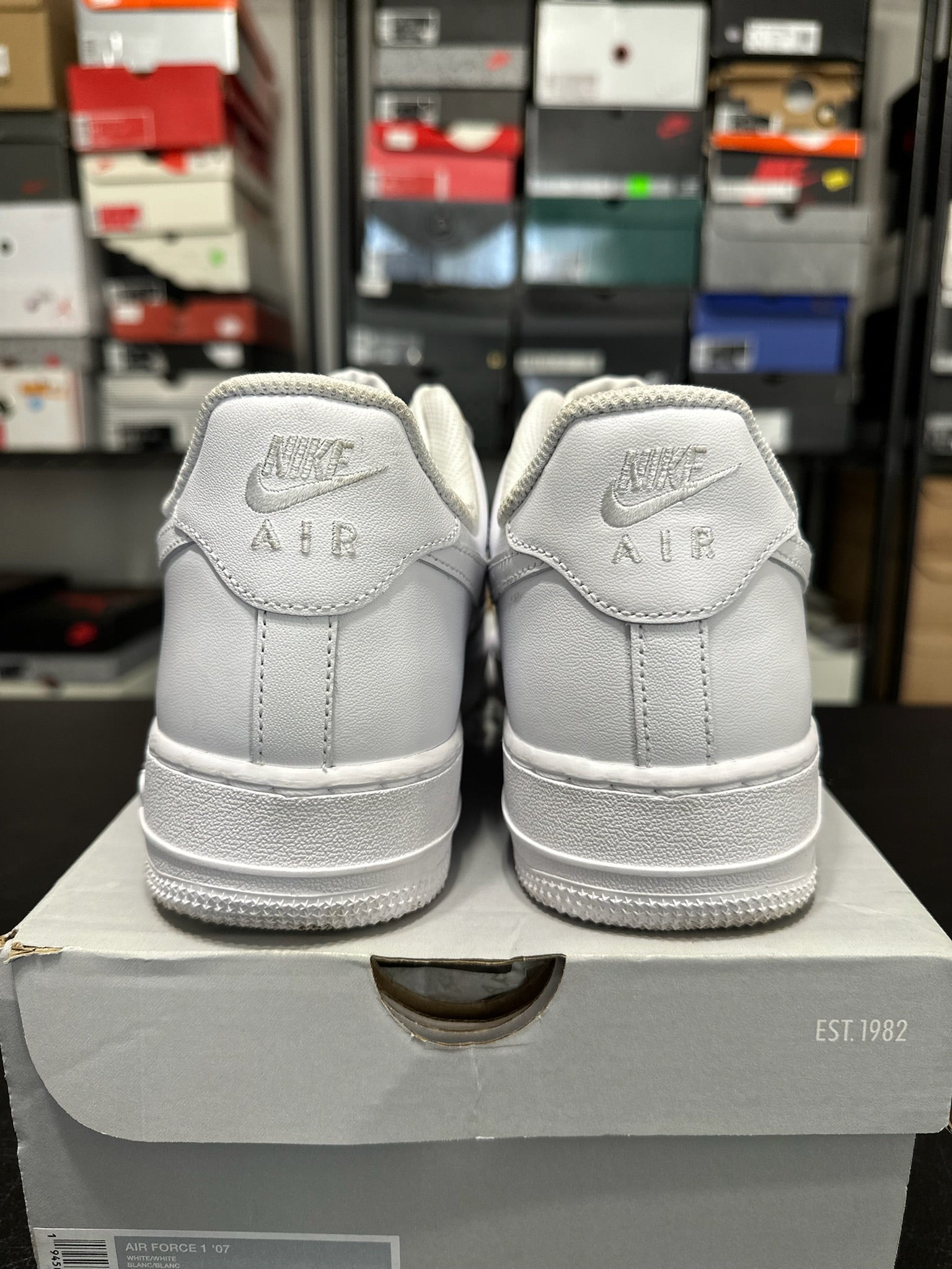 Size 8.5 - AF 1 ‘07 White