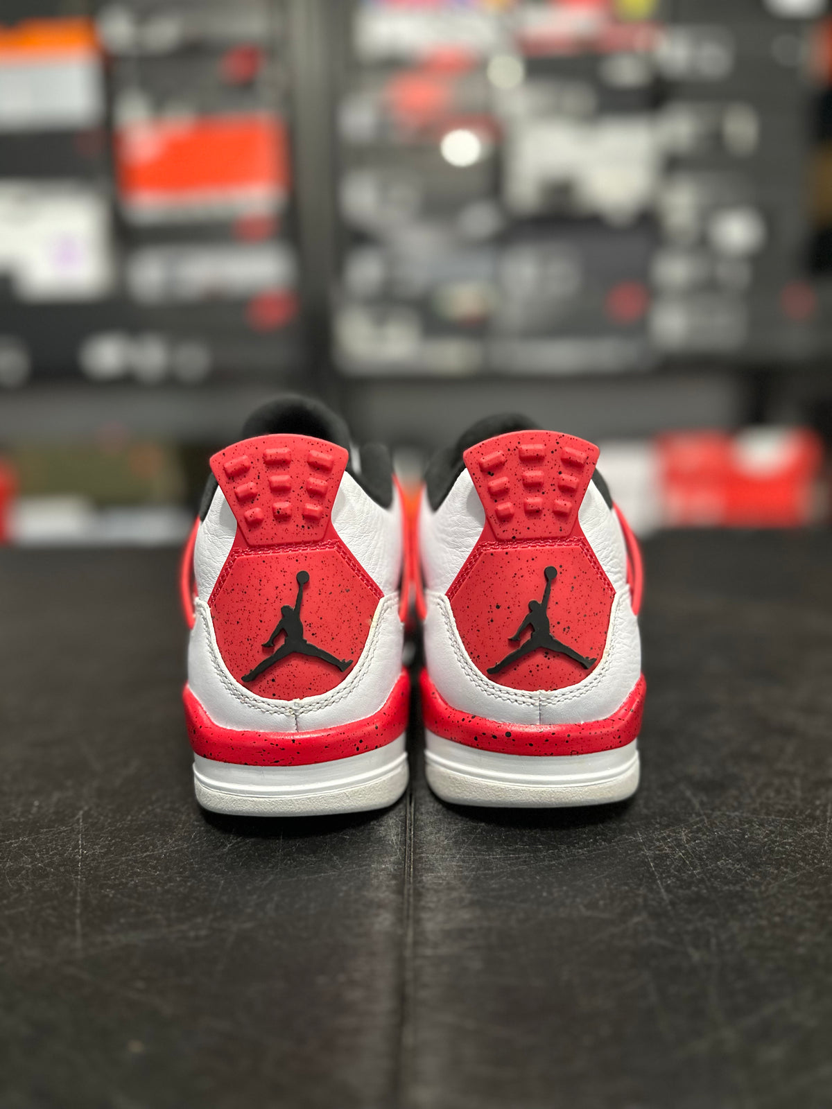 Size 4y - J4 red cement GS
