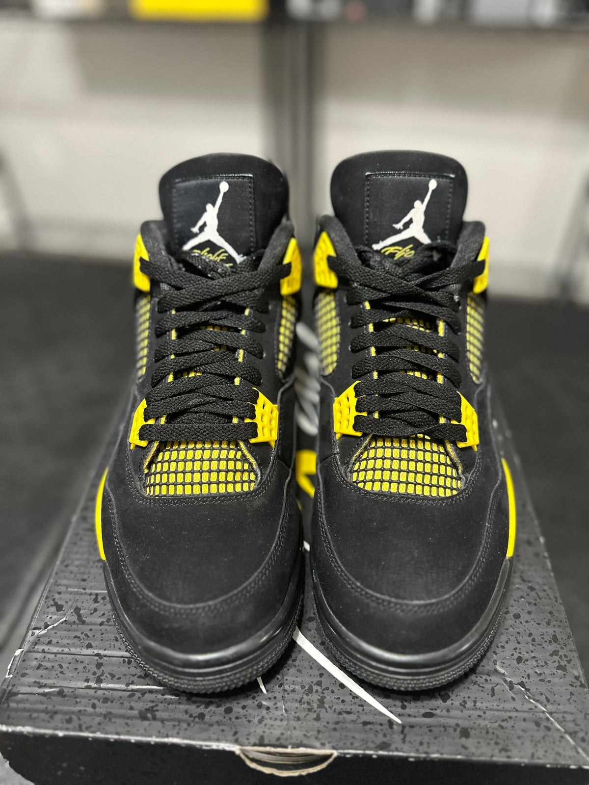 Size 11.5 - J4 Yellow Thunder