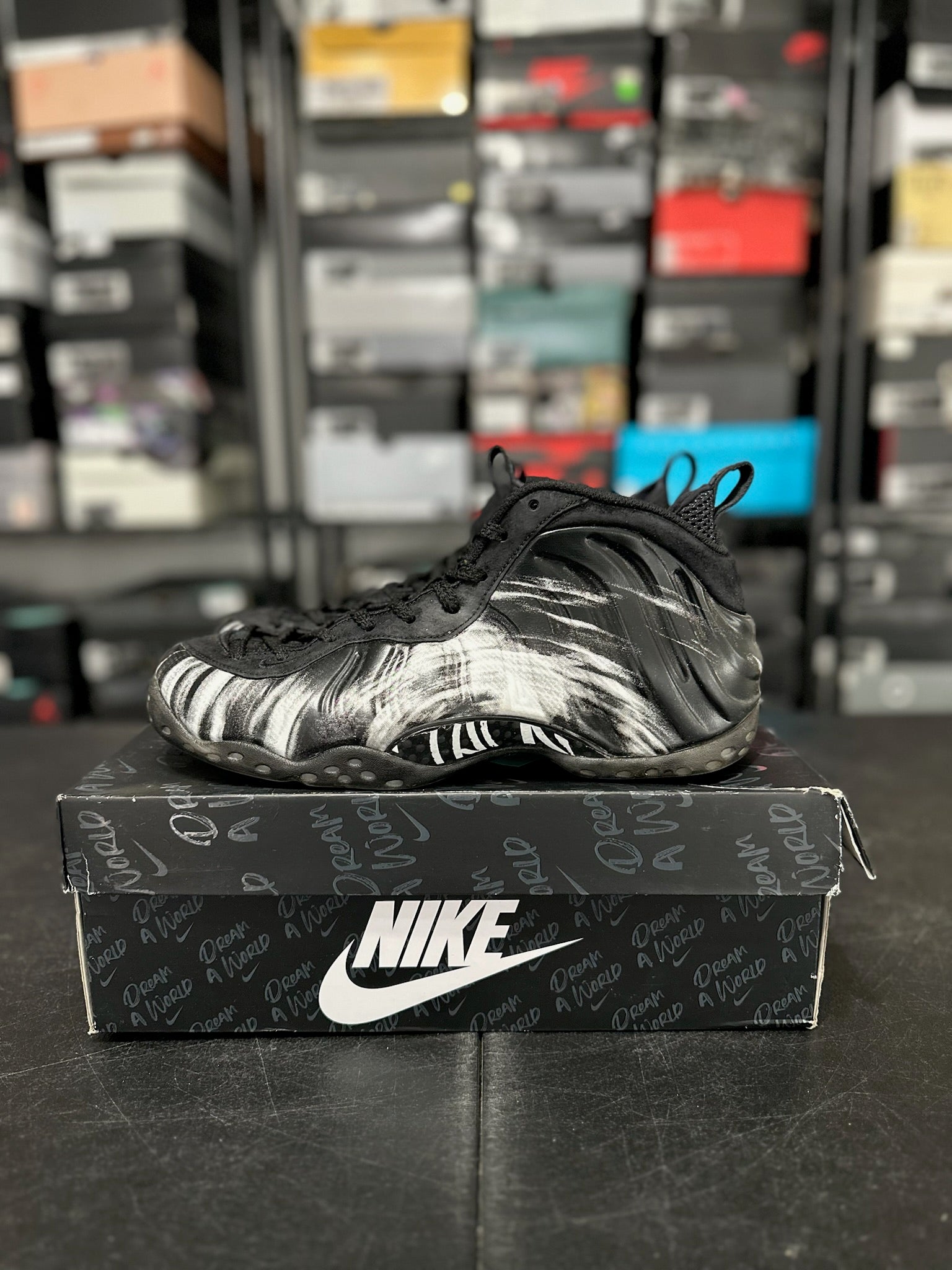 Size 10.5 - Foamposite 1 Dream A World Black