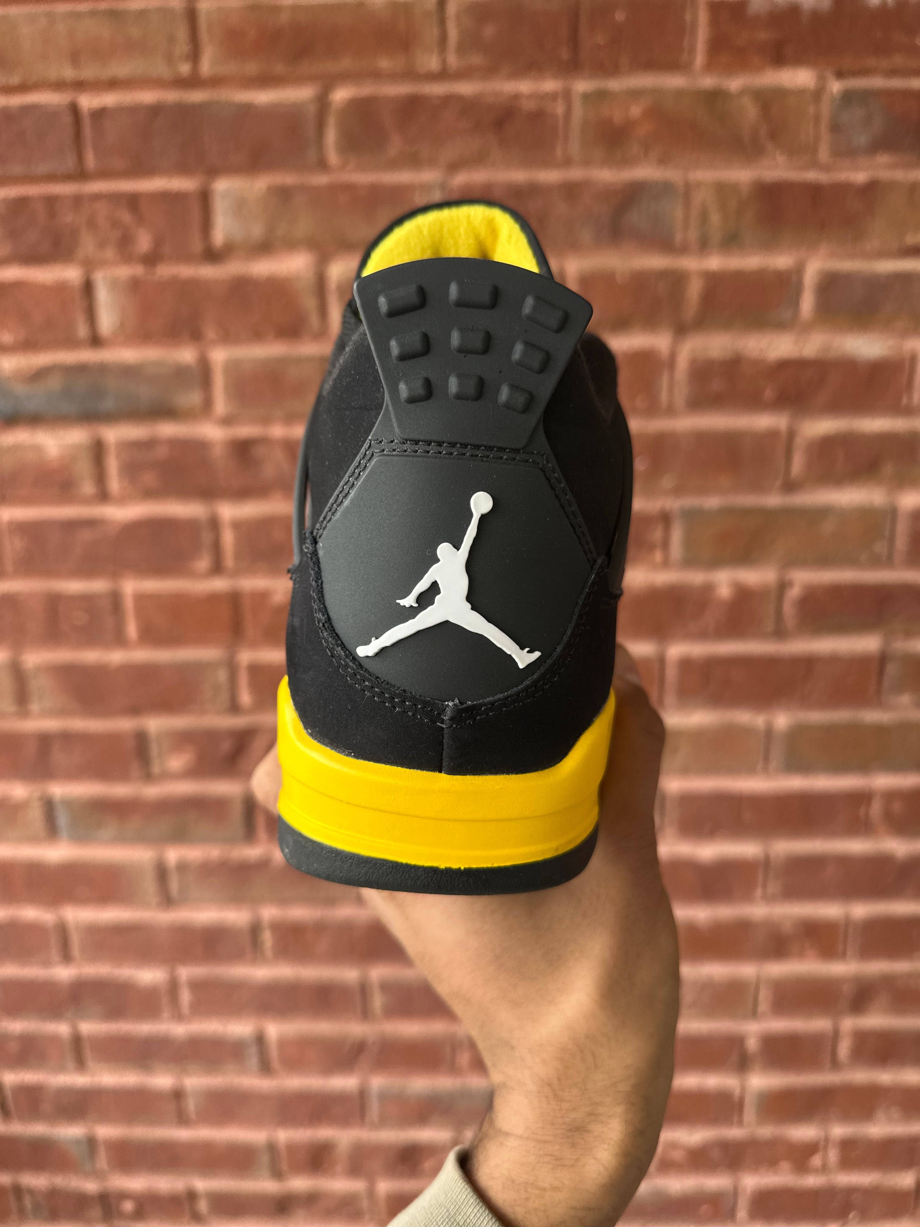 Size 9.5 - J4 yellow thunder